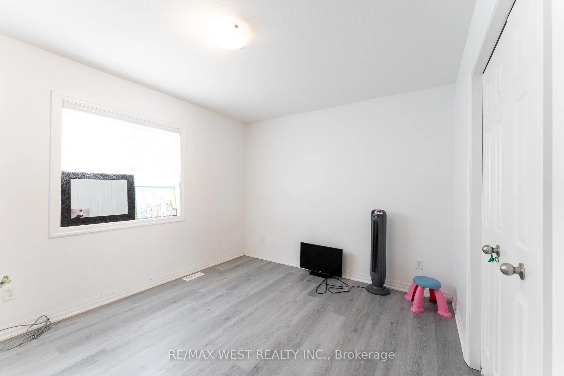 Photo 27 of 301 Freure Drive, Cambridge, Blair Road — HOMEH
