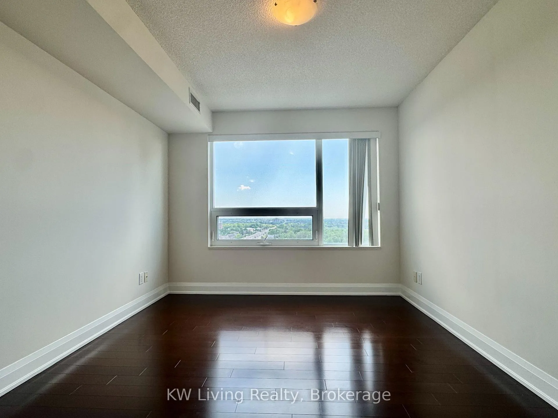 Photo 7 of Unit 1909, 1 Uptown Drive, Markham, Unionville — HOMEH