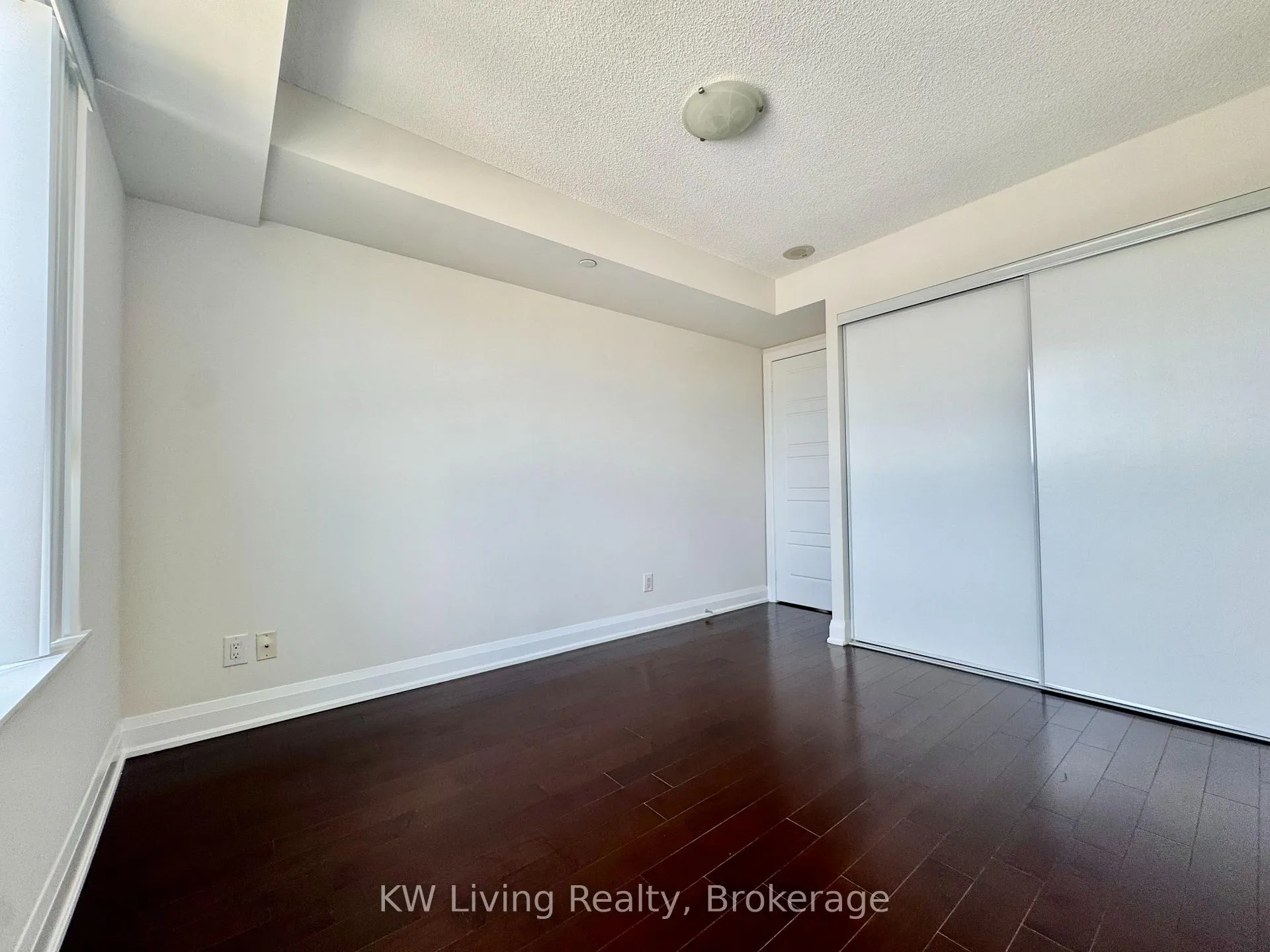 Photo 12 of Unit 1909, 1 Uptown Drive, Markham, Unionville — HOMEH