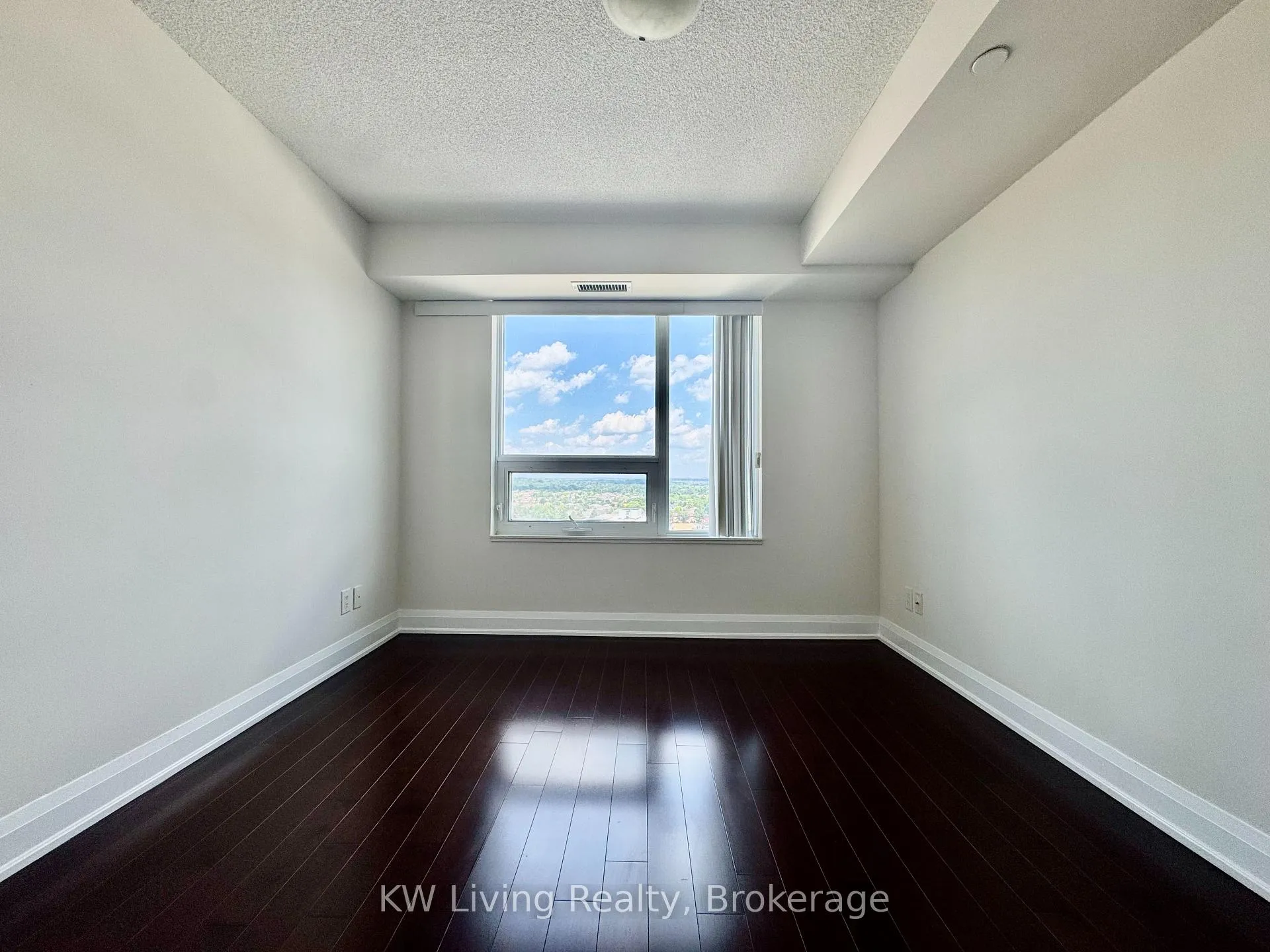 Photo 13 of Unit 1909, 1 Uptown Drive, Markham, Unionville — HOMEH
