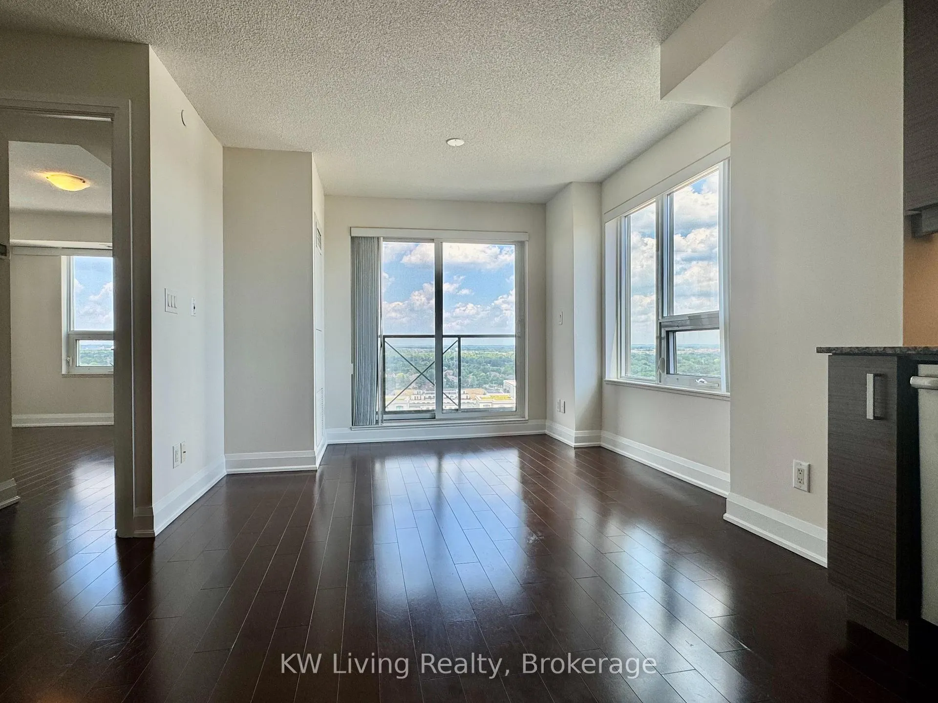 Photo 19 of Unit 1909, 1 Uptown Drive, Markham, Unionville — HOMEH