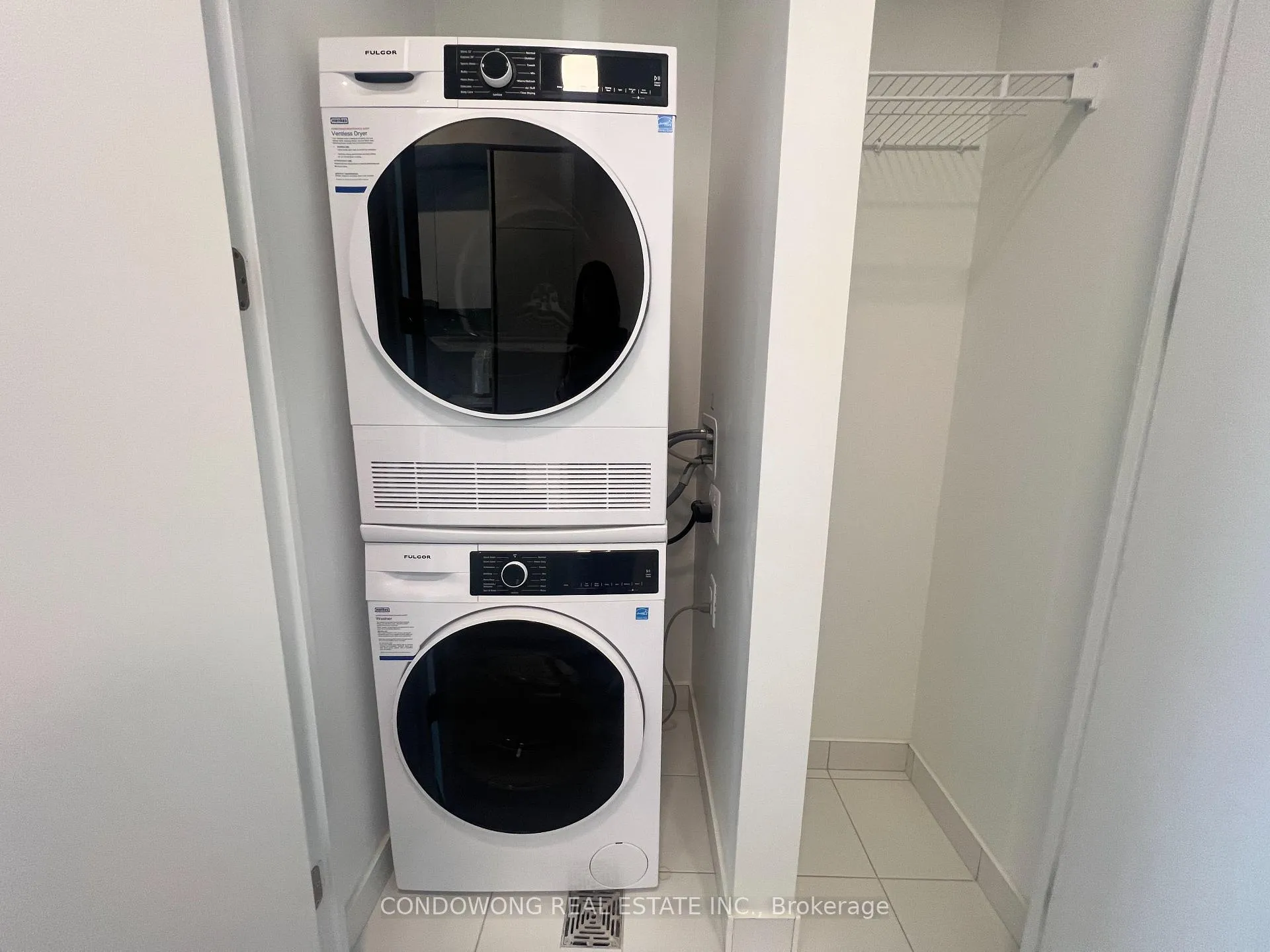 Photo 7 of Unit 2516, 180 Front Street E, Toronto, Moss Park — HOMEH