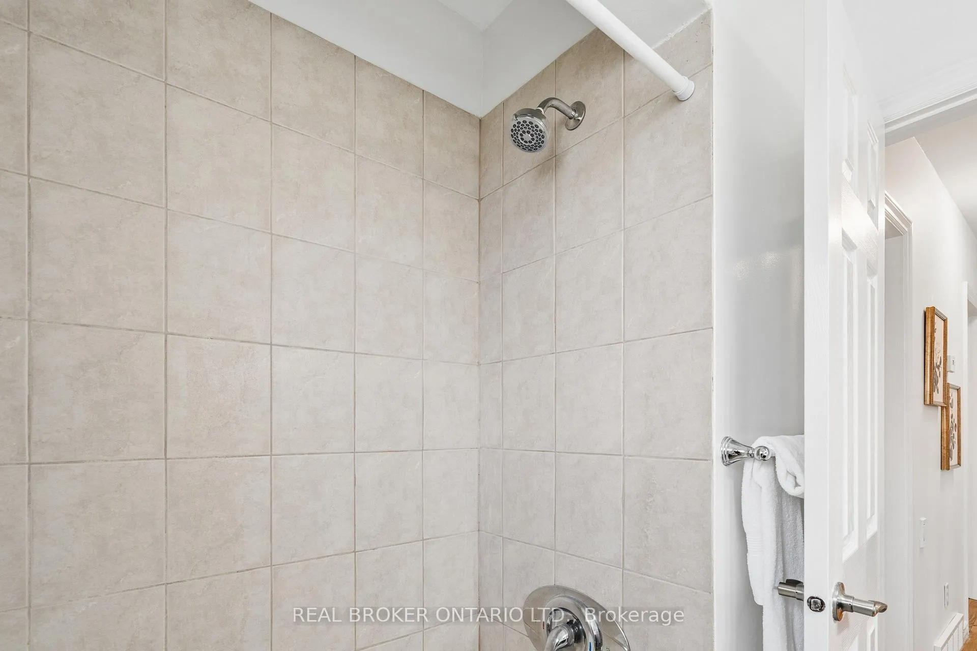 Photo 14 of 23 Knightswood Boulevard, Guelph, General Hospital — HOMEH