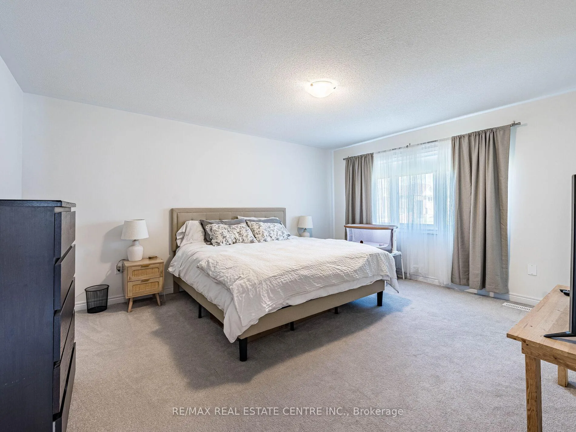 Photo 30 of 192 Miyako Court, Oshawa, Windfields — HOMEH