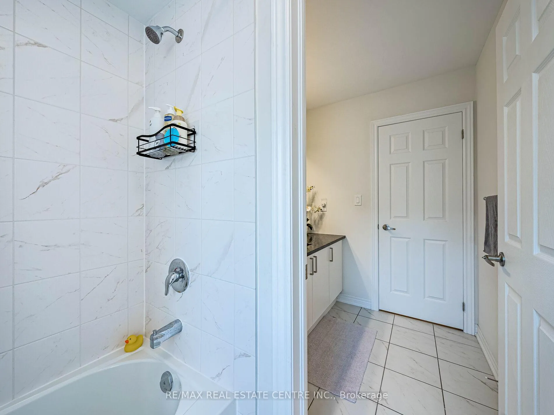Photo 47 of 192 Miyako Court, Oshawa, Windfields — HOMEH