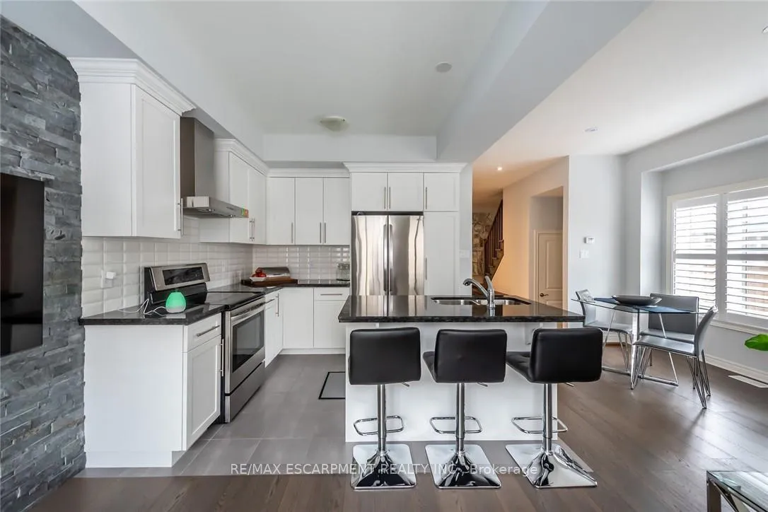 Photo 9 of Unit 42, 98 Shoreview Place, Hamilton, Lakeshore — HOMEH