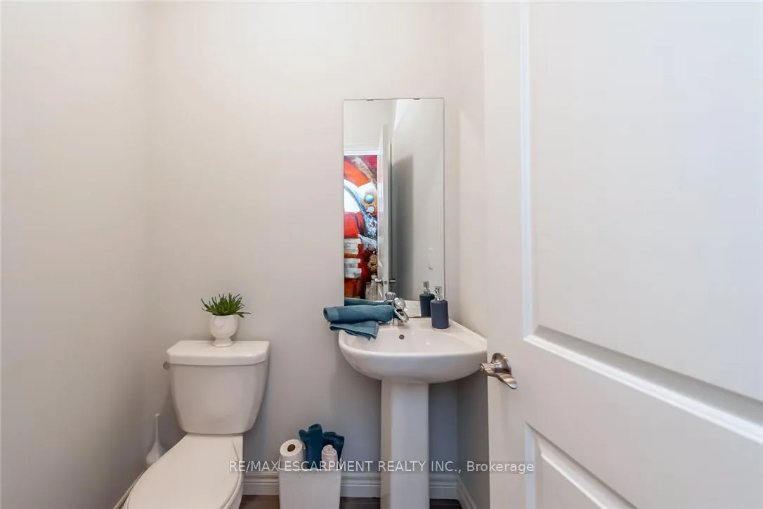 Photo 23 of Unit 42, 98 Shoreview Place, Hamilton, Lakeshore — HOMEH