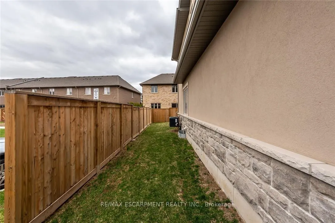 Photo 40 of Unit 42, 98 Shoreview Place, Hamilton, Lakeshore — HOMEH