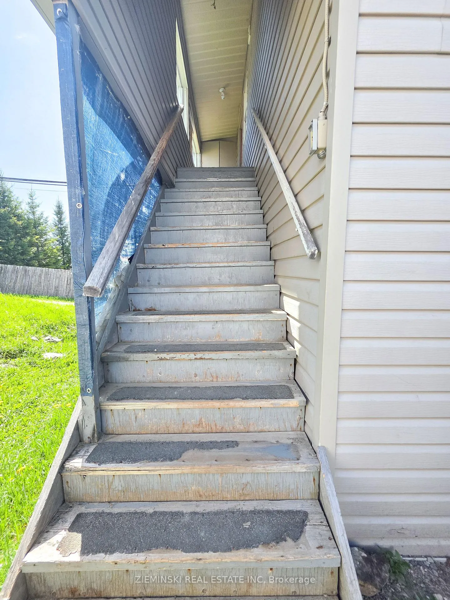Photo 26 of 115 Pollock Street, Kirkland Lake, KL & Area — HOMEH