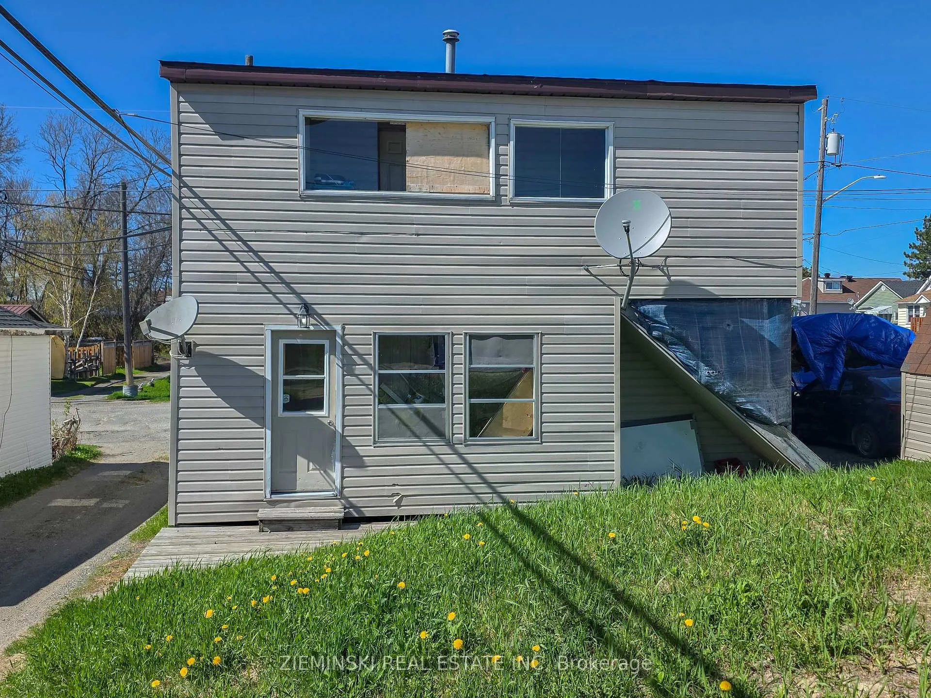 Photo 36 of 115 Pollock Street, Kirkland Lake, KL & Area — HOMEH