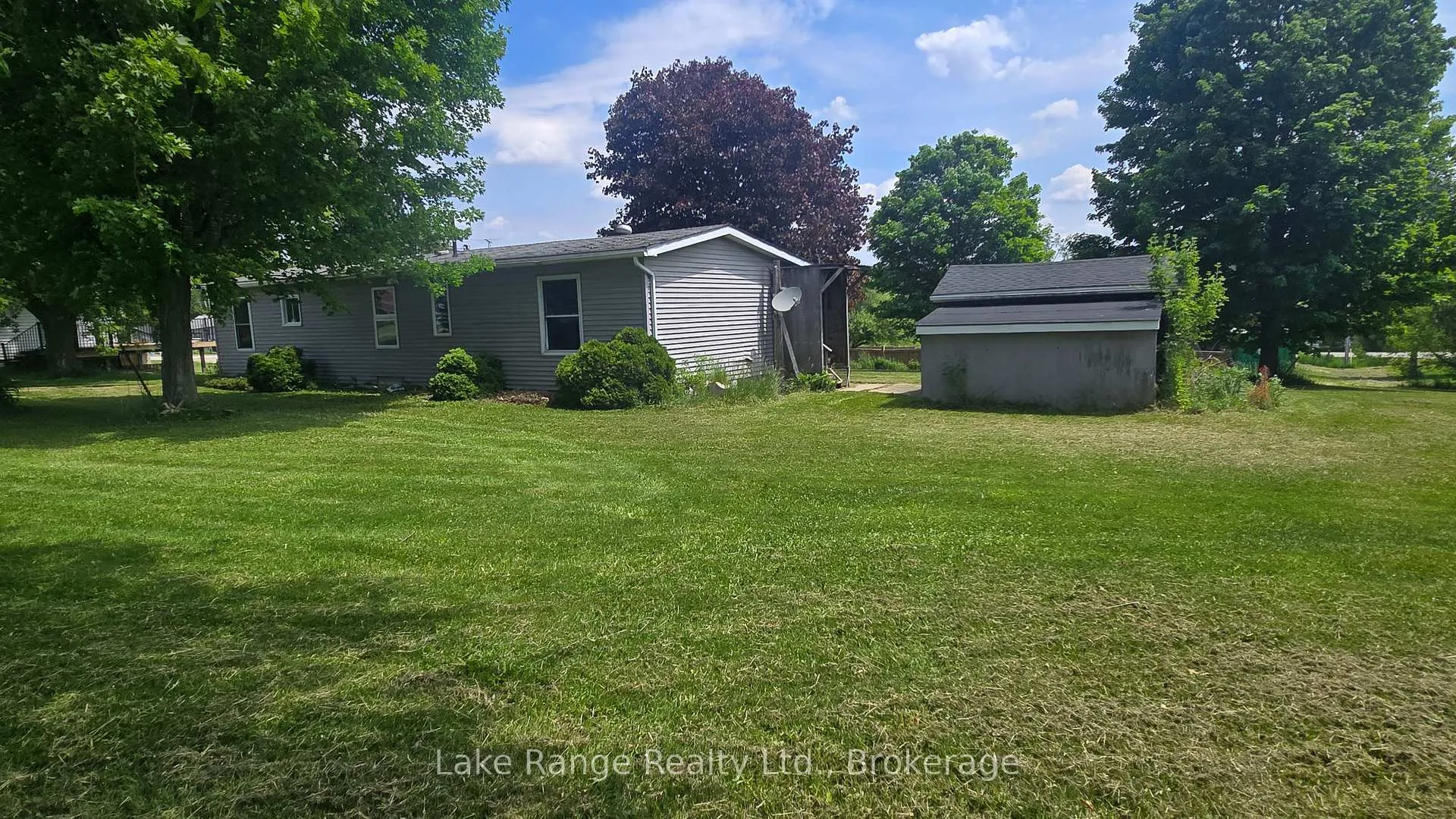 Photo 9 of 3525 Highway 9, Brockton — HOMEH
