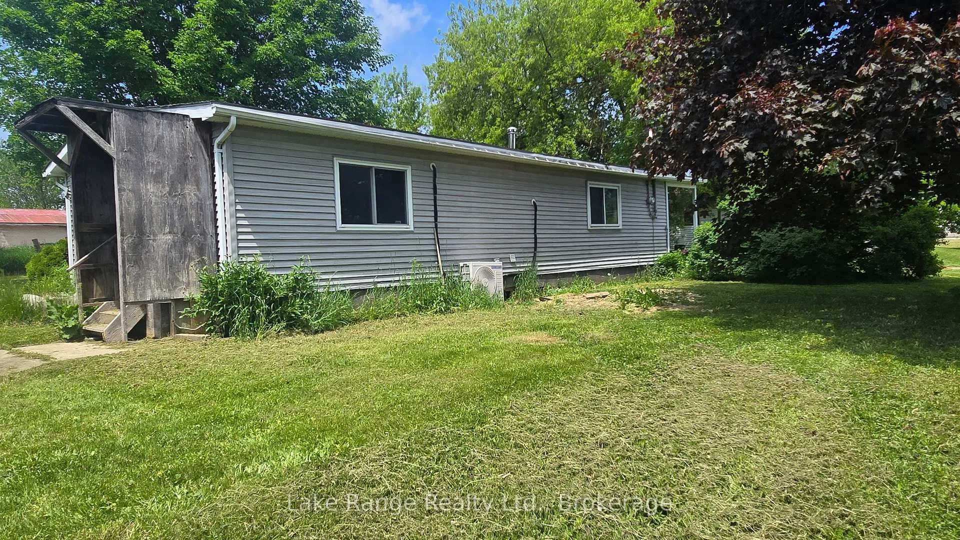 Photo 10 of 3525 Highway 9, Brockton — HOMEH
