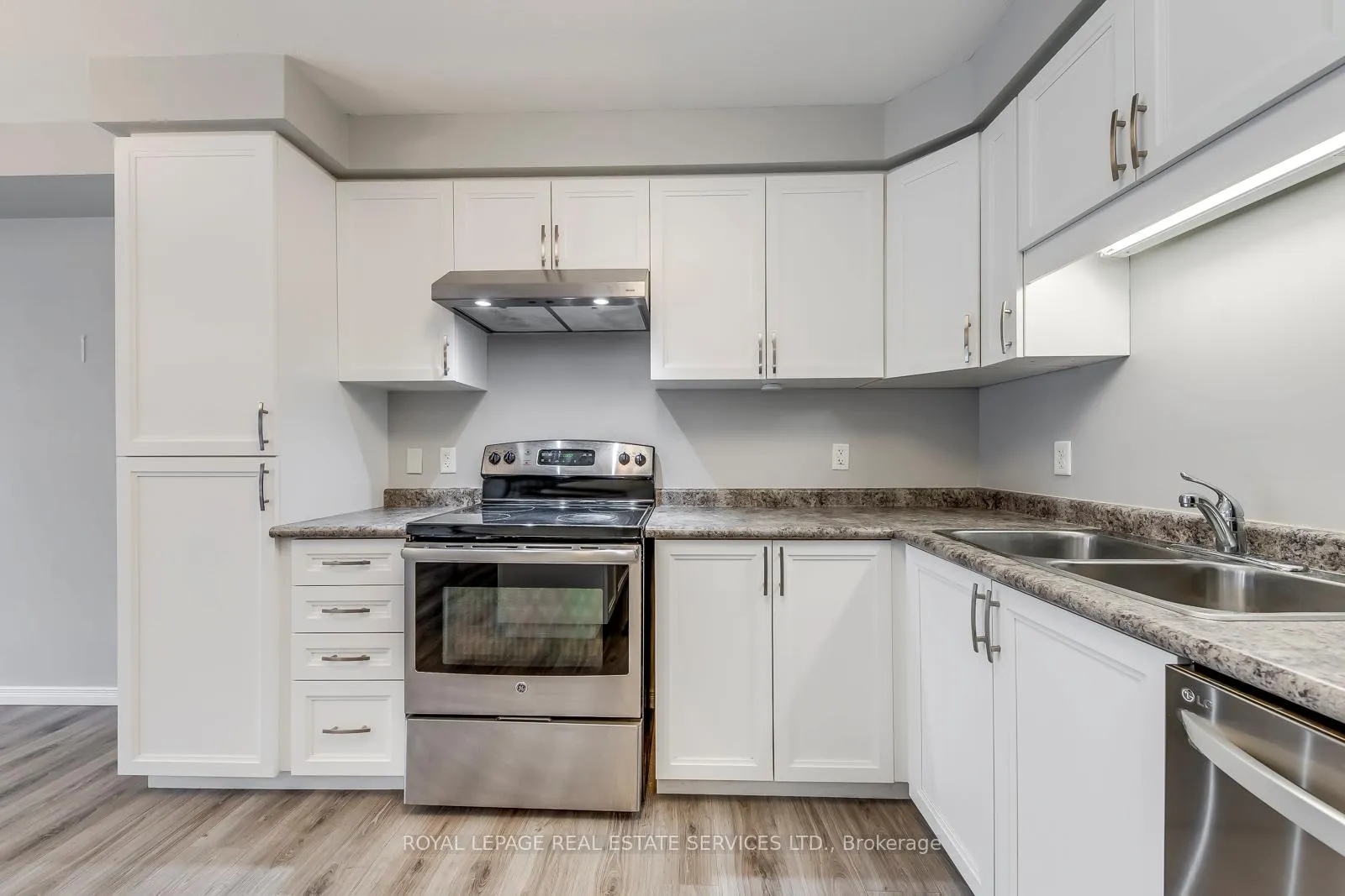 Photo 20 of Unit 28, 60 Netherwood Road, Kitchener — HOMEH