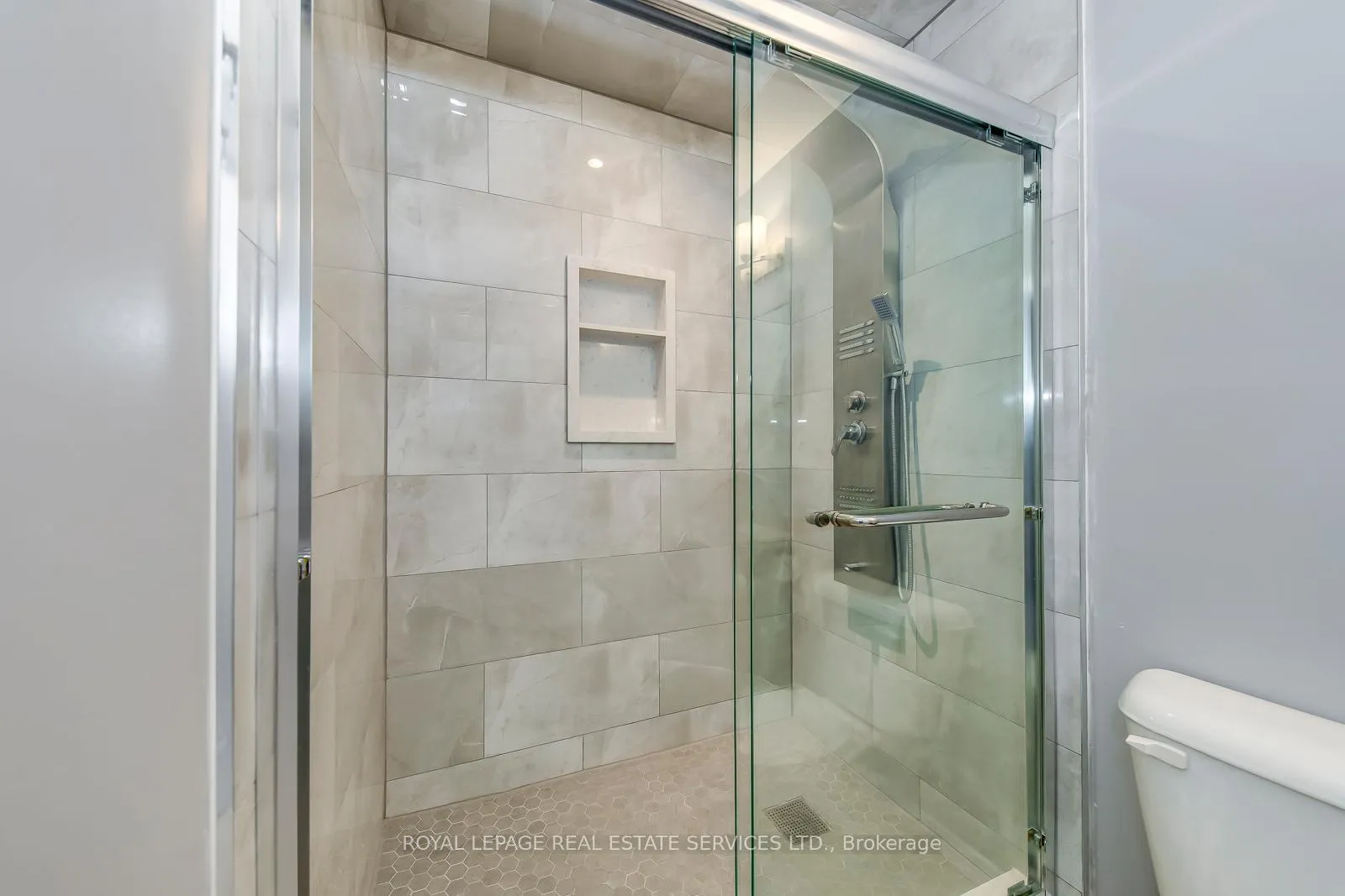 Photo 37 of Unit 28, 60 Netherwood Road, Kitchener — HOMEH