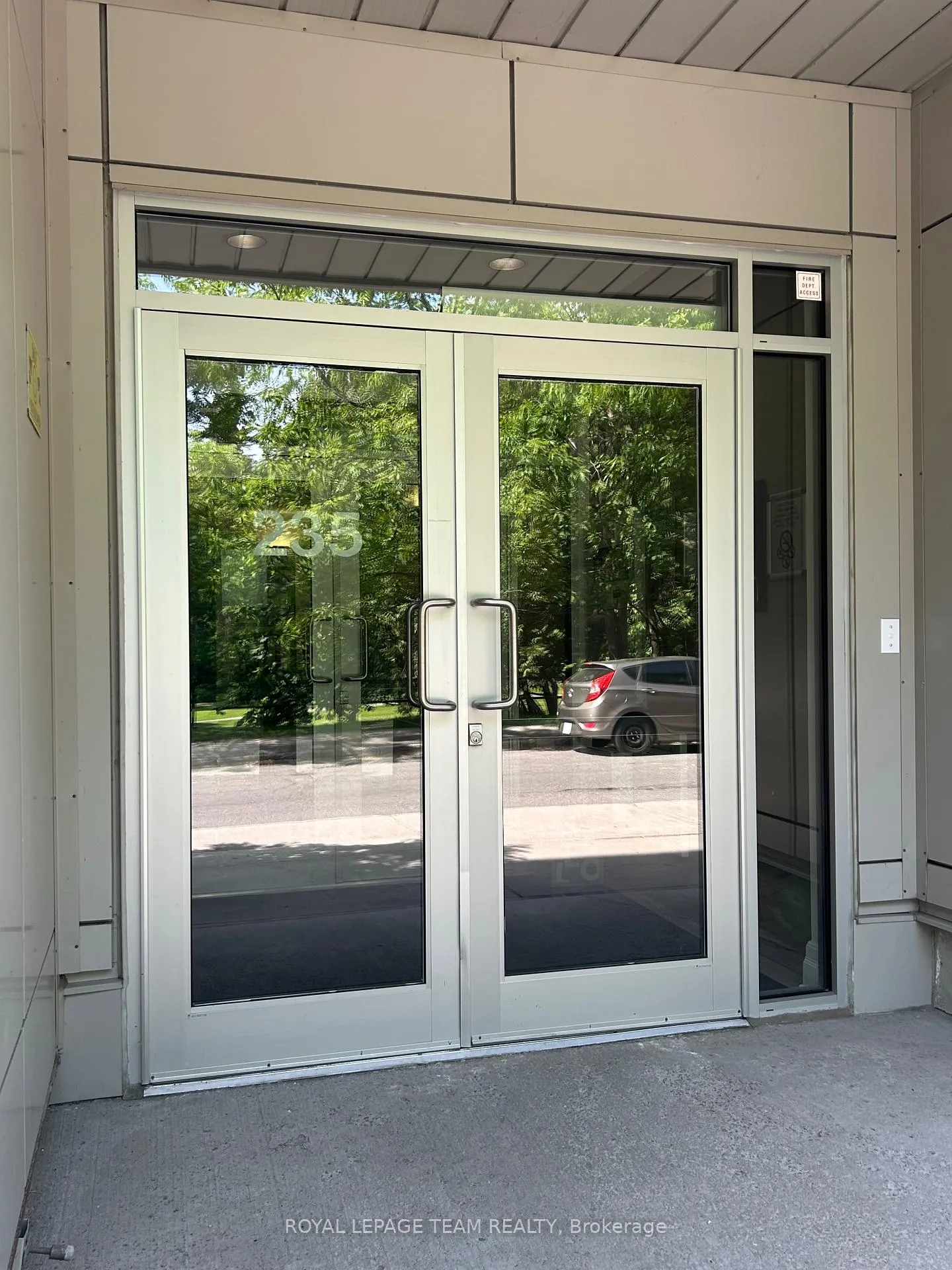 Photo 3 of Unit PH6, 235 Patterson Avenue, Ottawa, Glebe — HOMEH