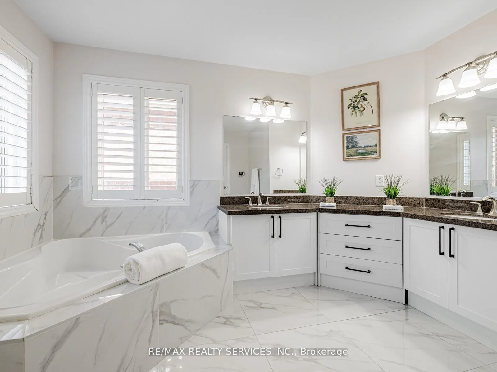 Photo 39 of 28 Siena Drive, Vaughan, Vellore Village — HOMEH