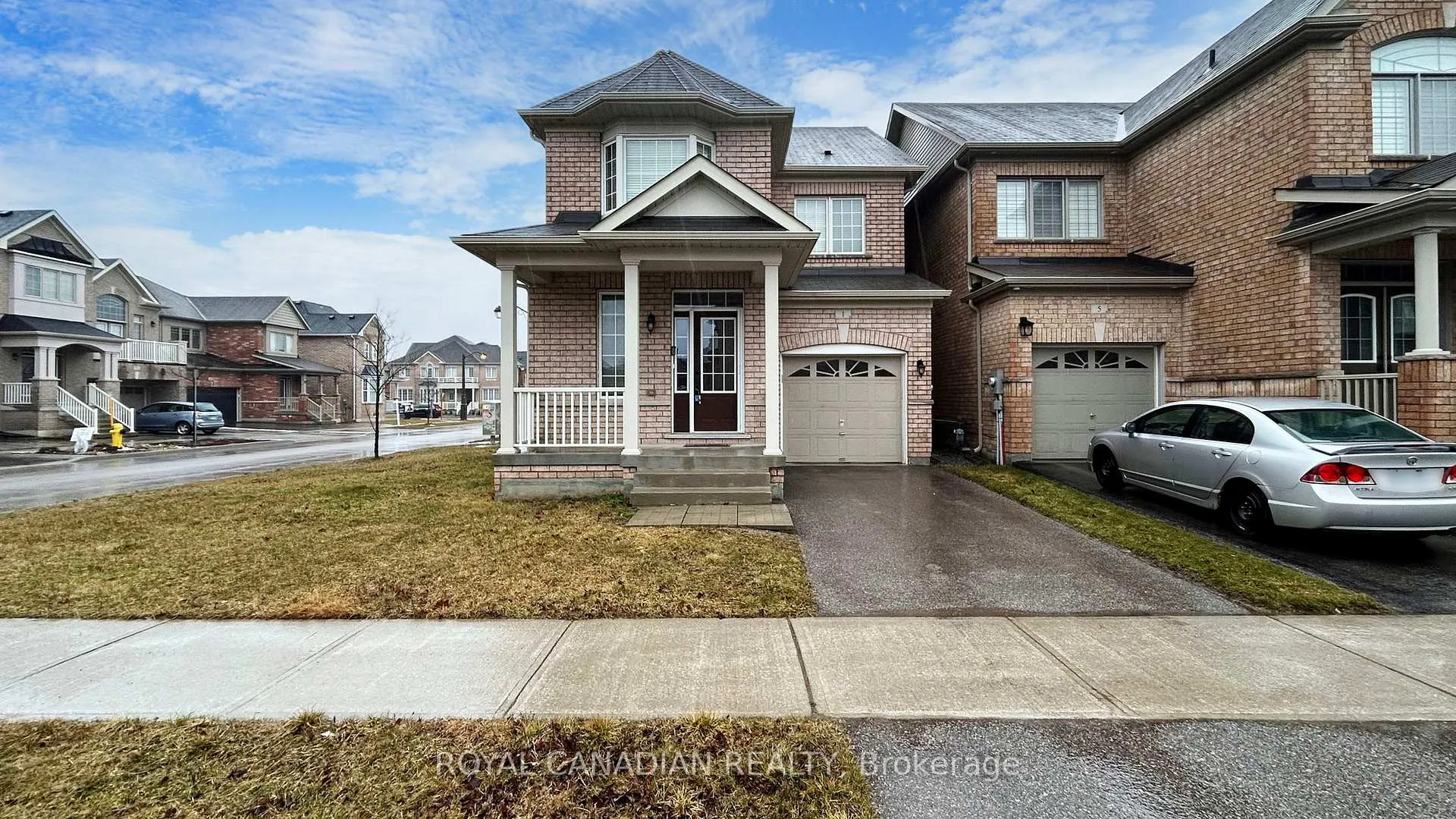 Front of 1 Green Spruce Road