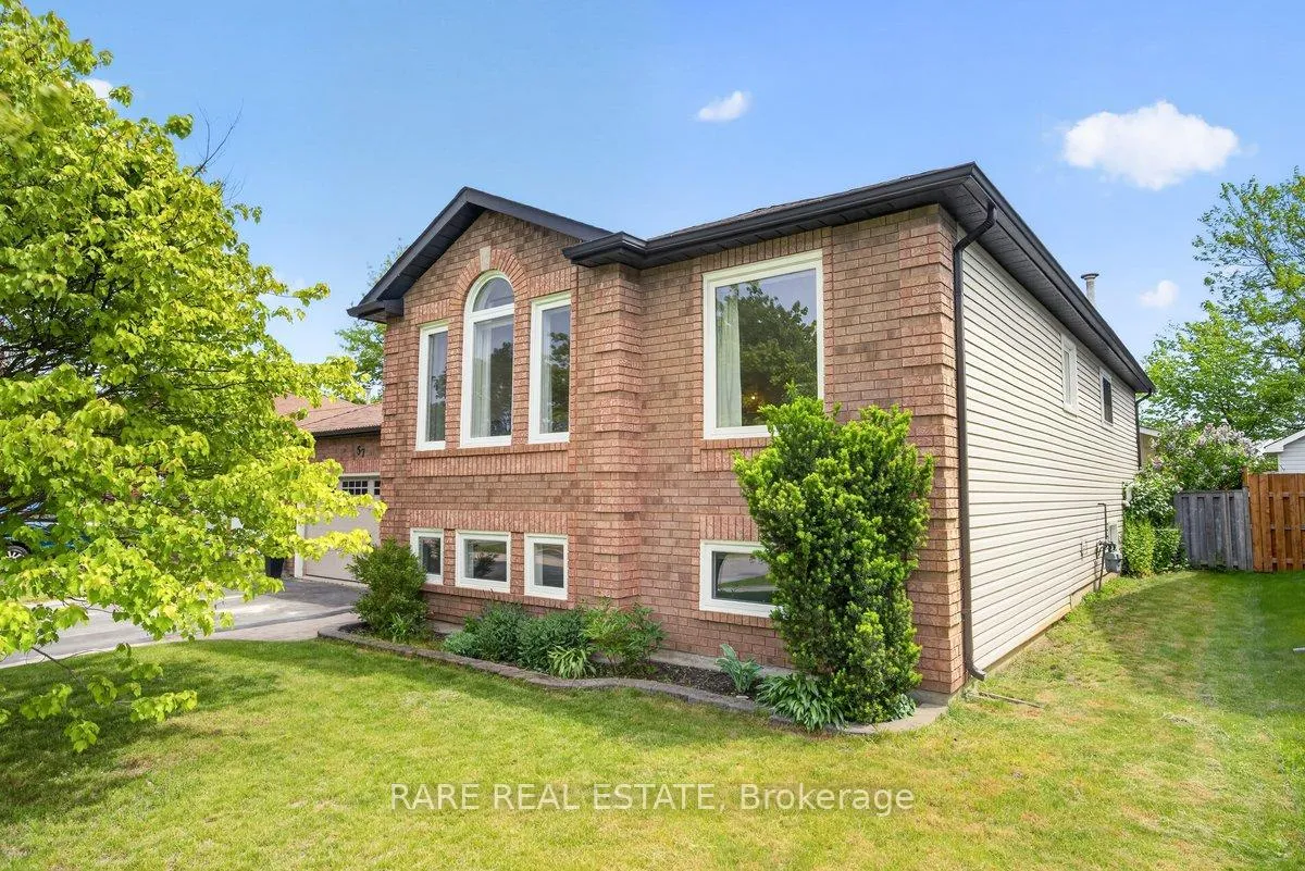 Photo 3 of 57 Darren Drive, Essa, Angus — HOMEH