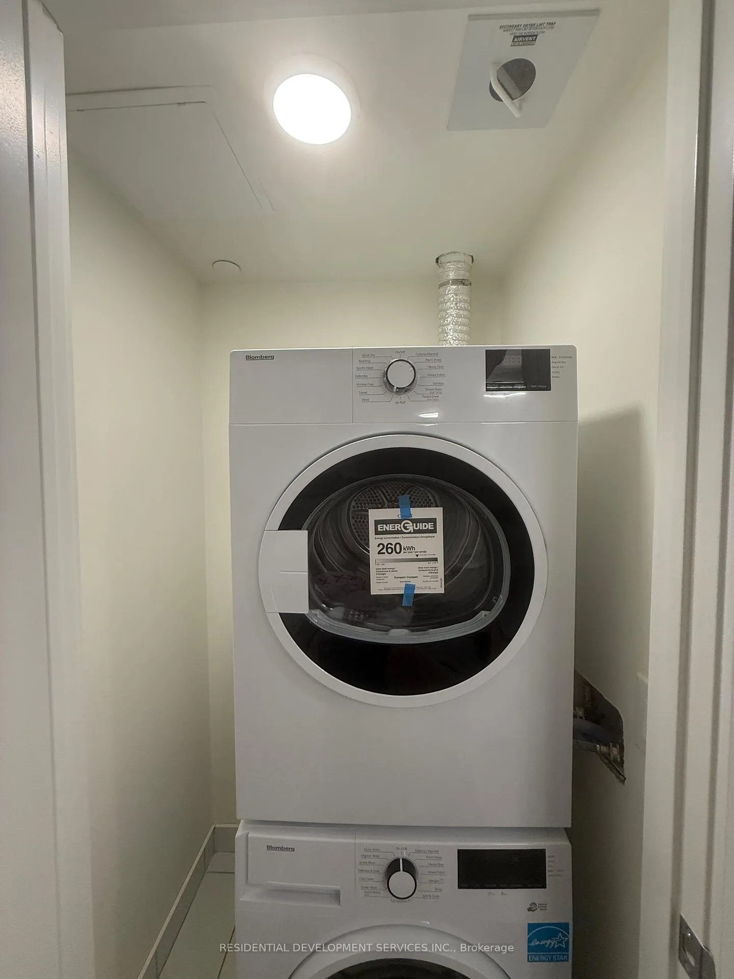Photo 6 of Unit 203, 89 Chruch Street, Toronto, Church-Yonge Corridor — HOMEH