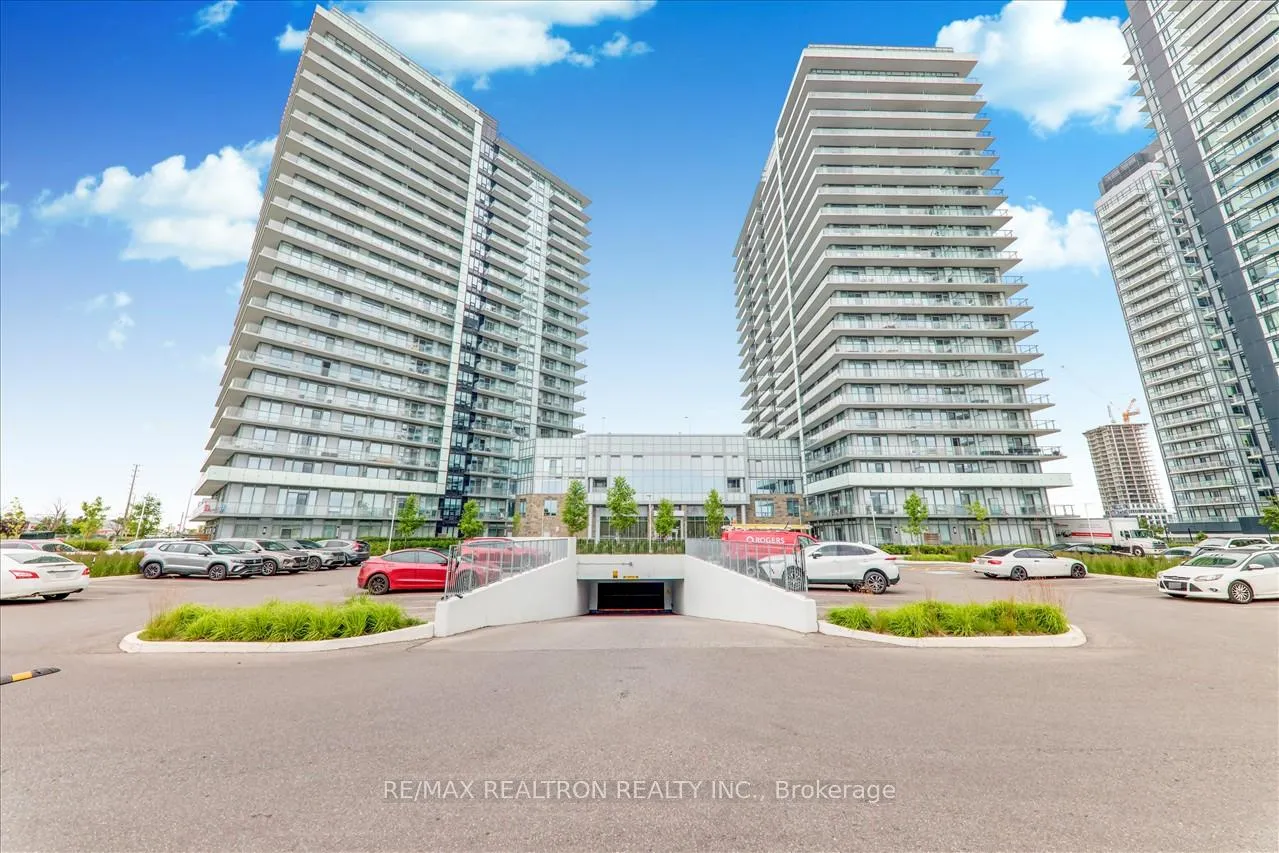 Front of Unit 1707, 4655 Metcalfe Avenue