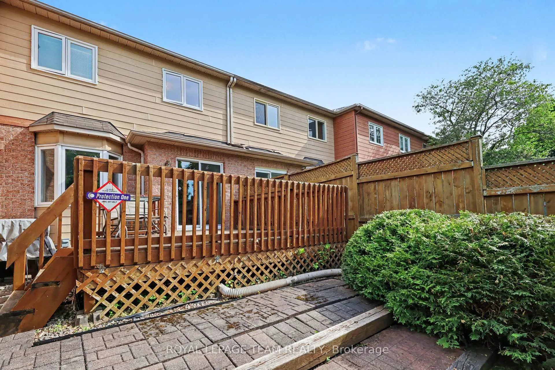 Photo 19 of 36 Southport Drive, Ottawa, Hunt Club Park/Greenboro — HOMEH