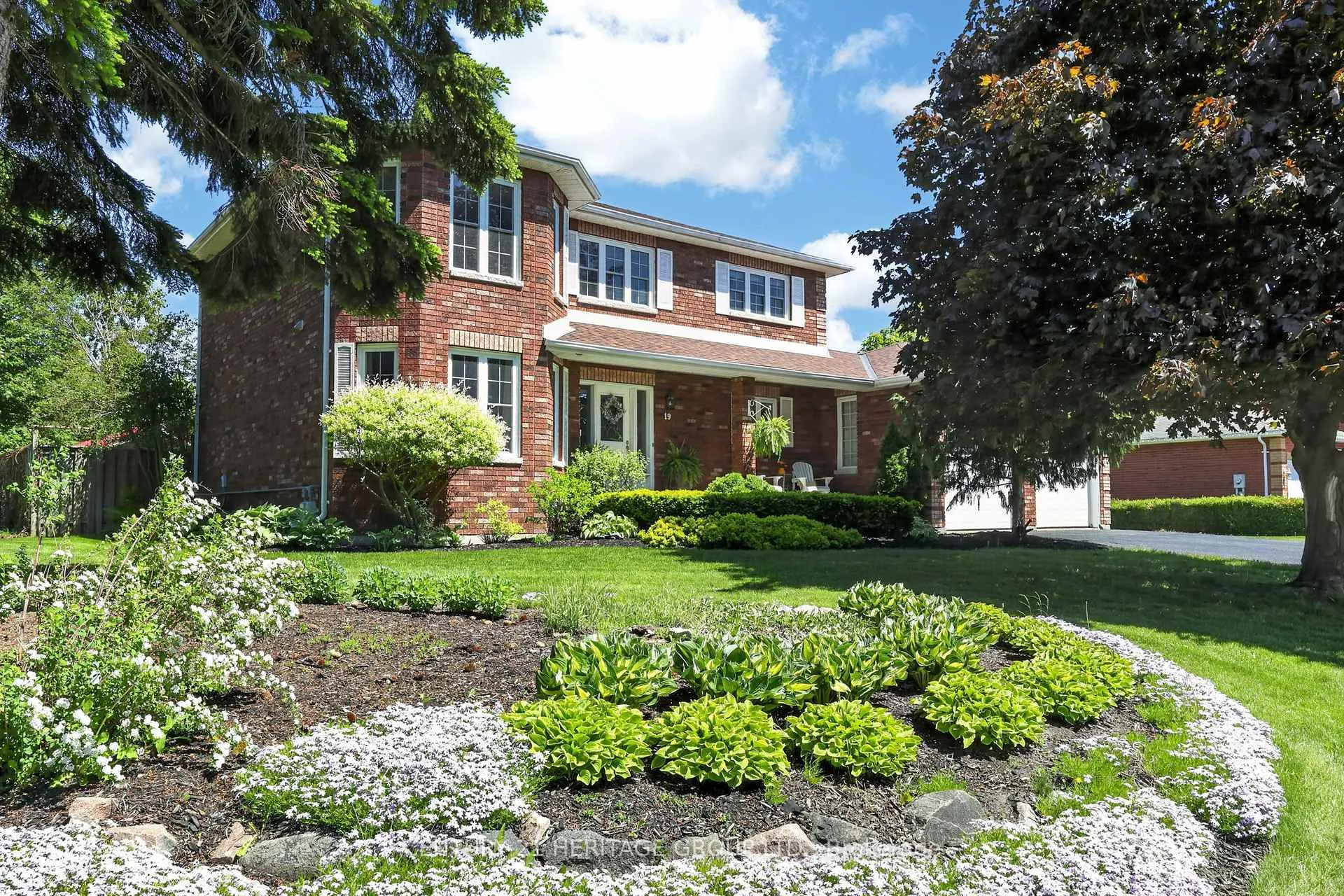 Photo 2 of 19 Kevin Crescent, Essa, Thornton — HOMEH