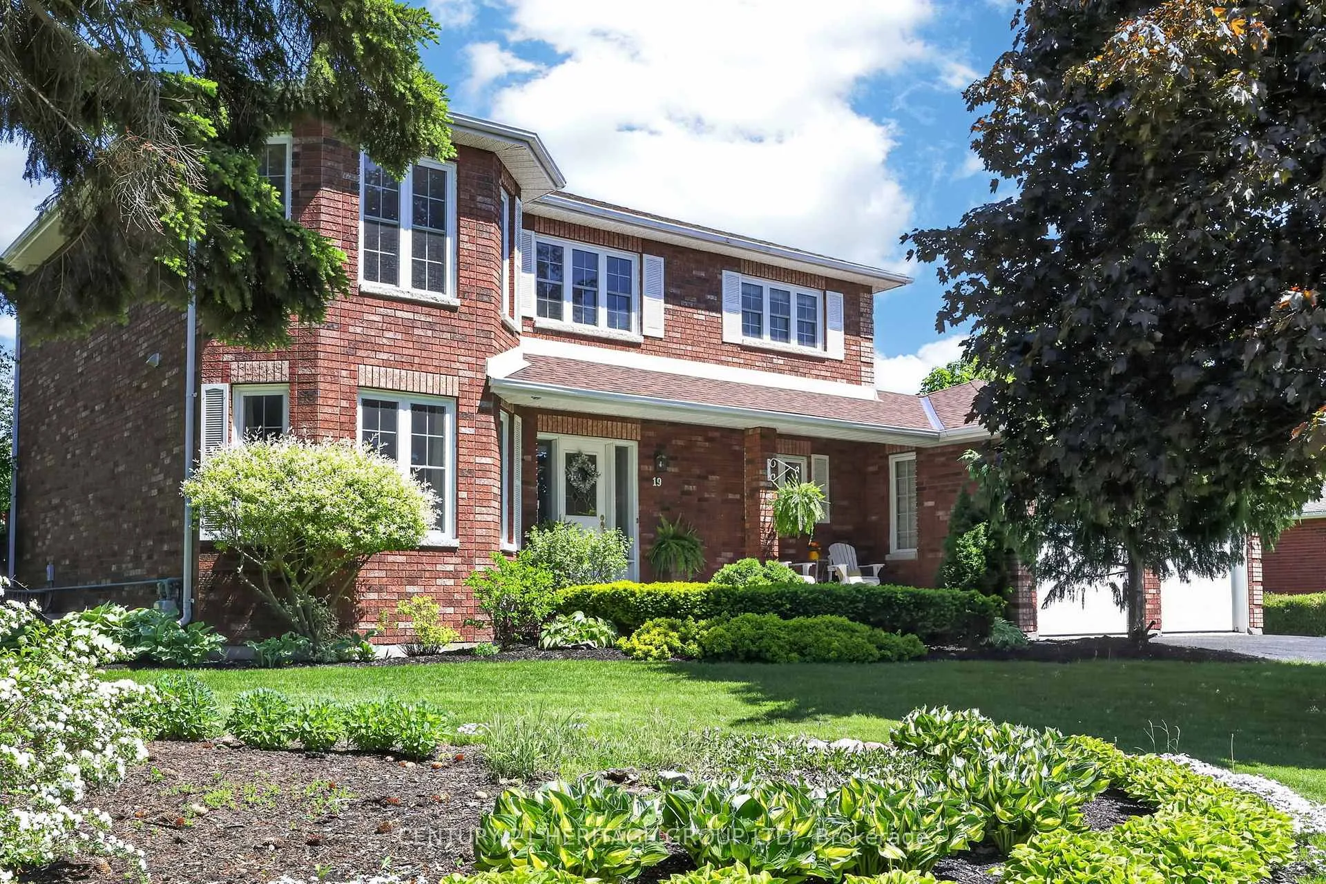 Photo 3 of 19 Kevin Crescent, Essa, Thornton — HOMEH