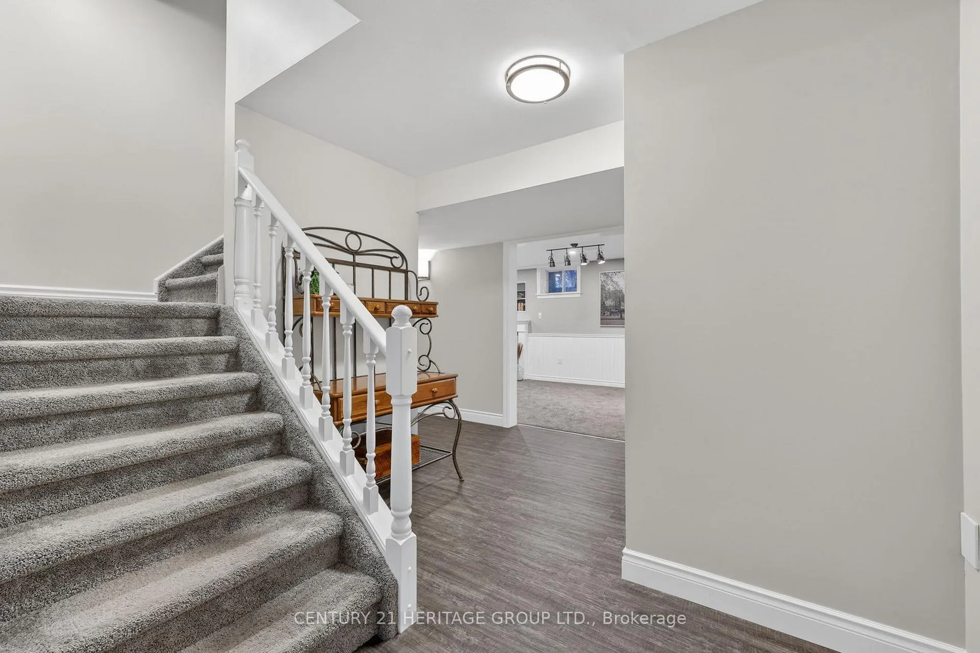 Photo 29 of 19 Kevin Crescent, Essa, Thornton — HOMEH
