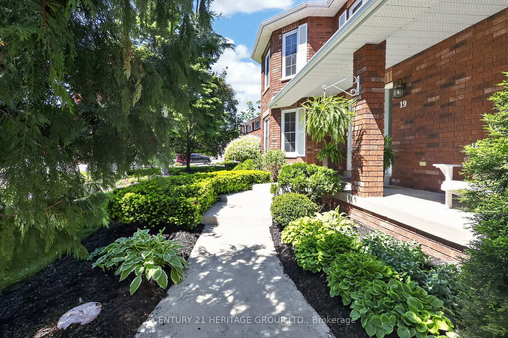 Photo 46 of 19 Kevin Crescent, Essa, Thornton — HOMEH