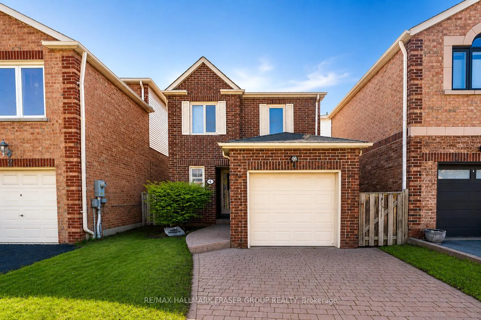 Photo 1 of 4 Coalport Drive, Scarborough, Birchcliffe-Cliffside — HOMEH