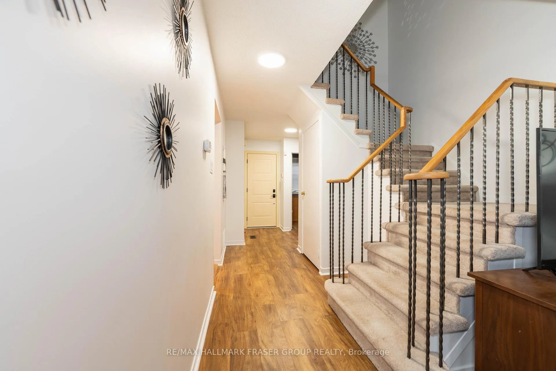 Photo 16 of 4 Coalport Drive, Scarborough, Birchcliffe-Cliffside — HOMEH