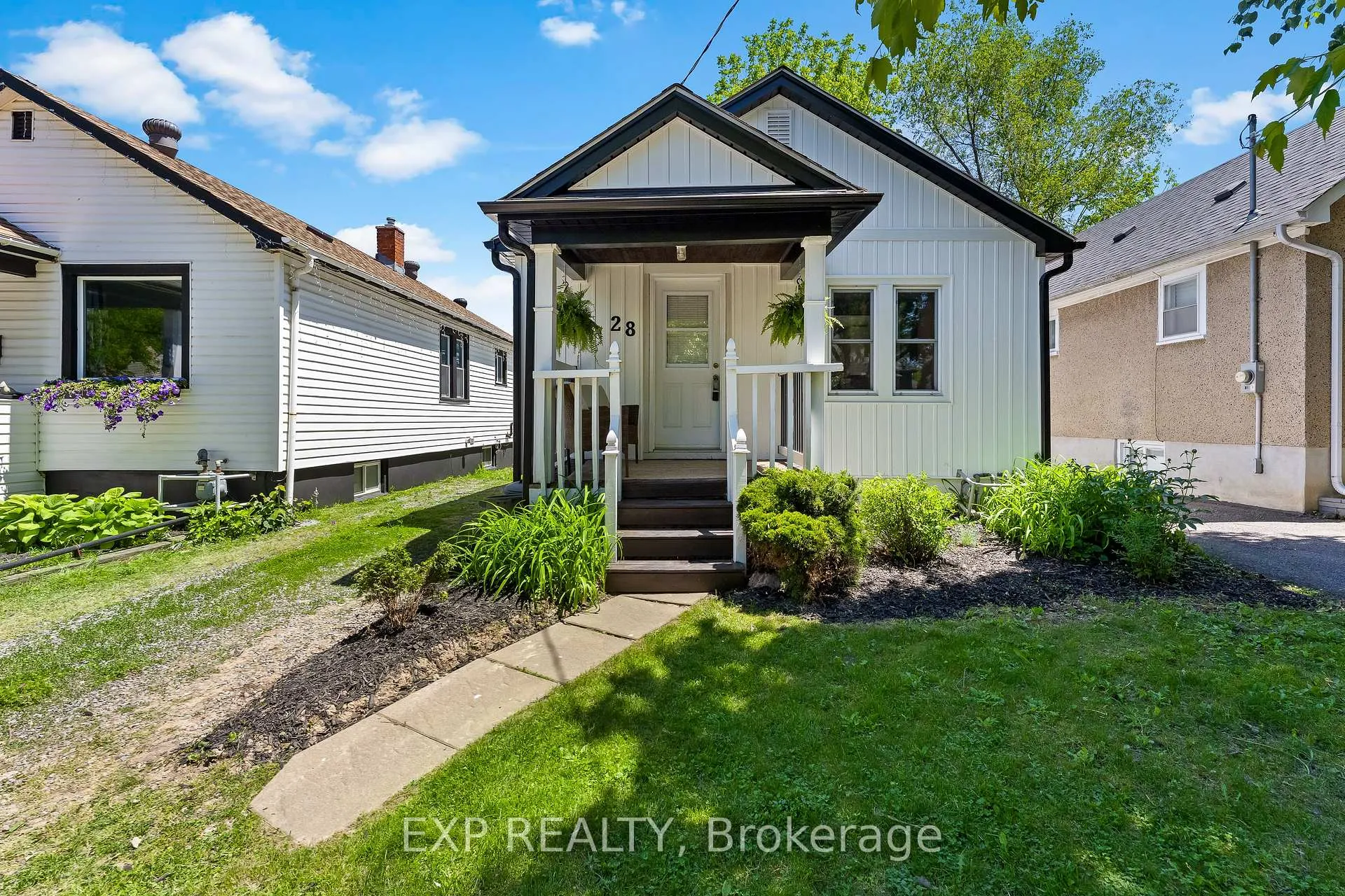 Front of 28 Grantham Avenue