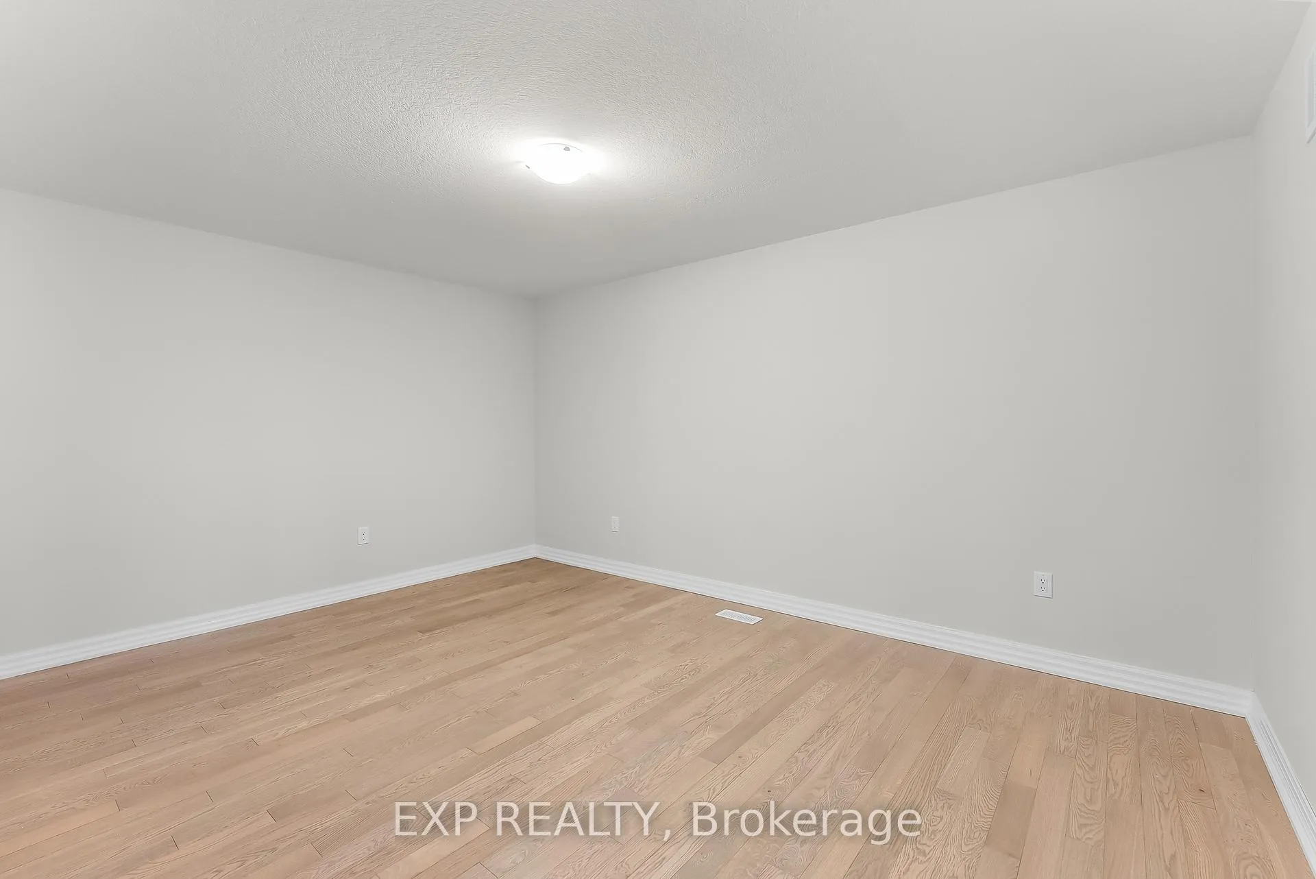 Photo 30 of Unit 38, 4311 Mann Street, Niagara Falls, Lyons Creek — HOMEH