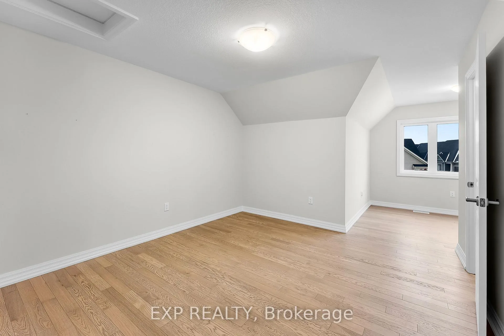 Photo 32 of Unit 38, 4311 Mann Street, Niagara Falls, Lyons Creek — HOMEH