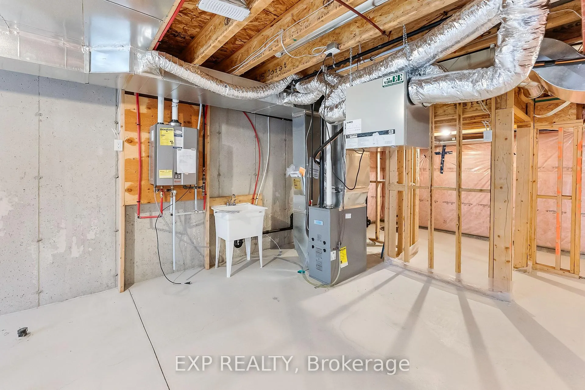 Photo 41 of Unit 38, 4311 Mann Street, Niagara Falls, Lyons Creek — HOMEH