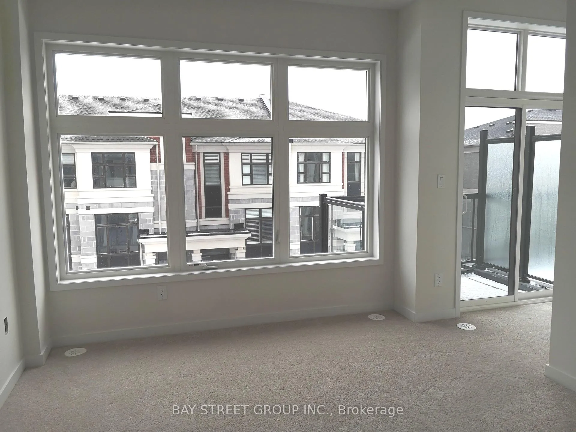 Photo 10 of 42 Armillo Place, Markham, Wismer — HOMEH