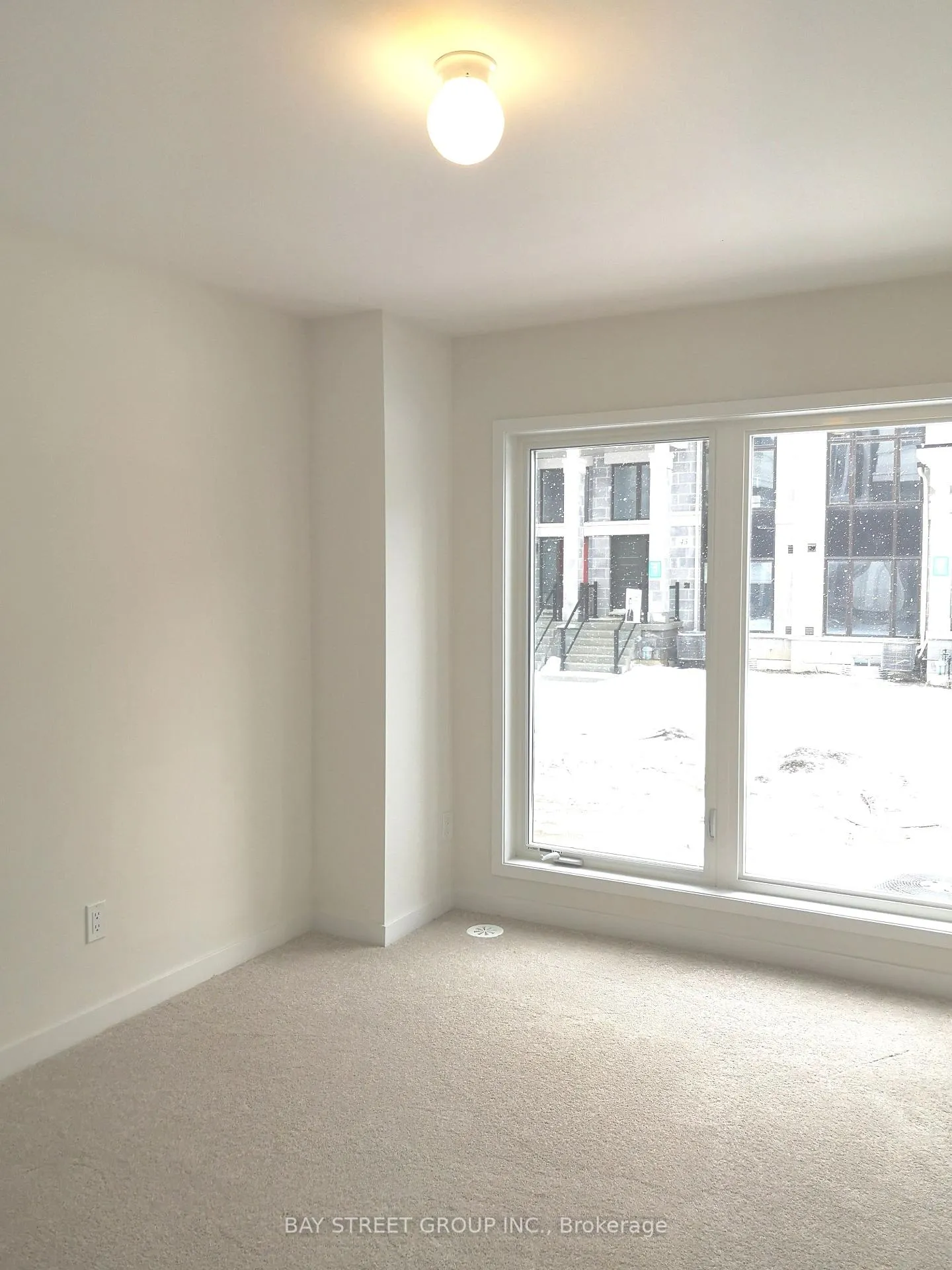 Photo 13 of 42 Armillo Place, Markham, Wismer — HOMEH