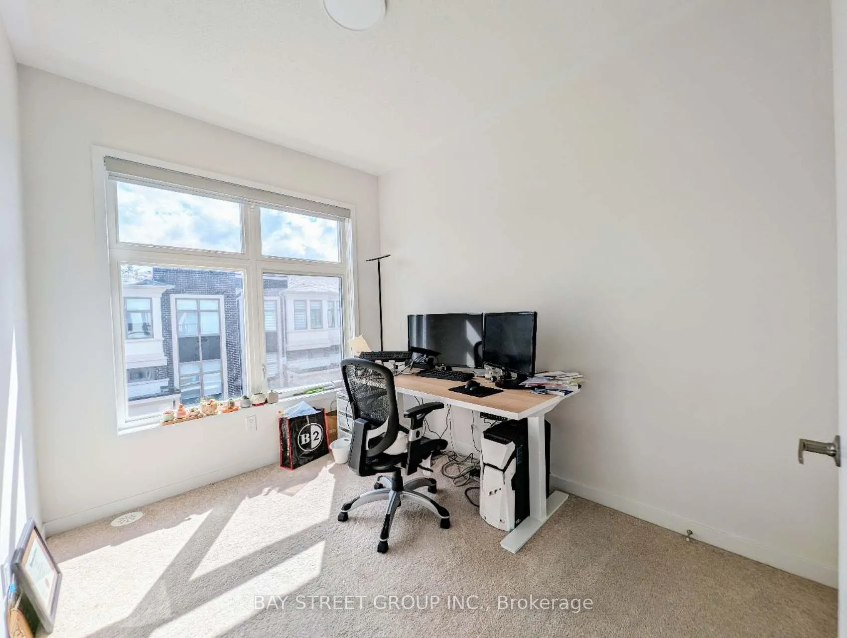 Photo 17 of 42 Armillo Place, Markham, Wismer — HOMEH