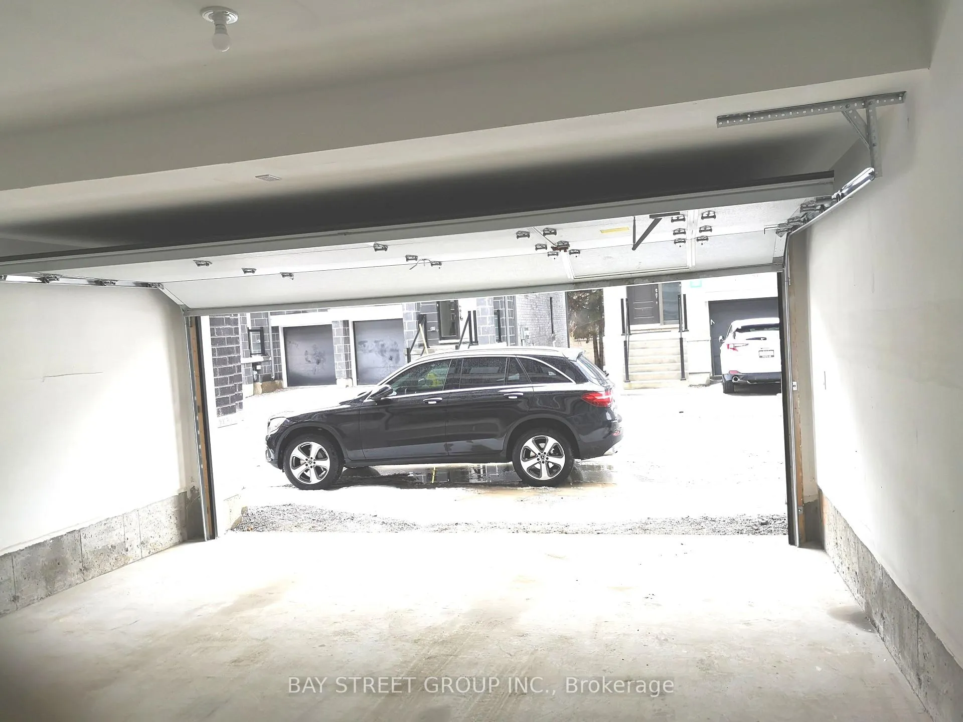 Photo 26 of 42 Armillo Place, Markham, Wismer — HOMEH