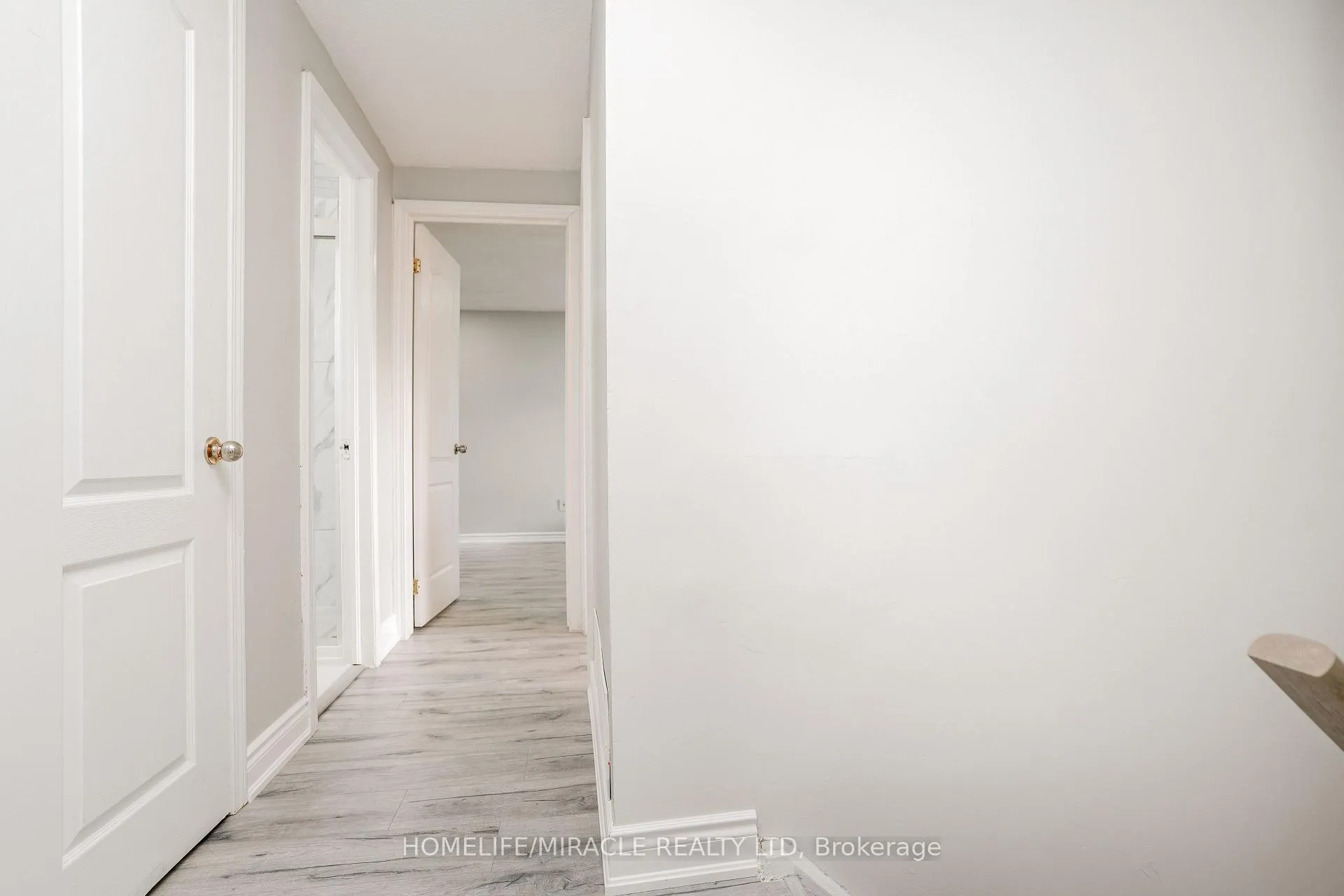 Photo 10 of 15 Heatherside Court, Brampton, Central Park — HOMEH