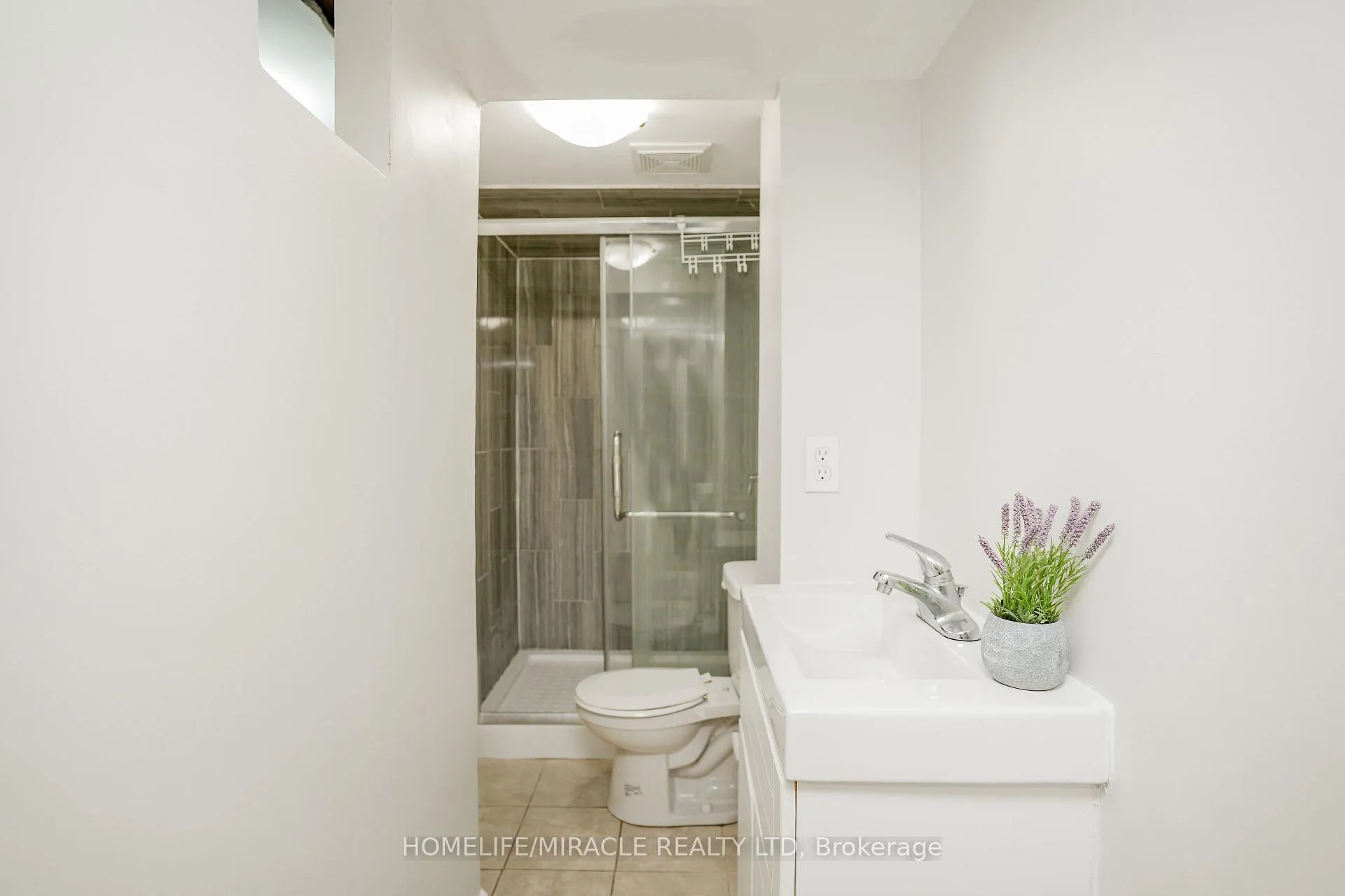 Photo 25 of 15 Heatherside Court, Brampton, Central Park — HOMEH