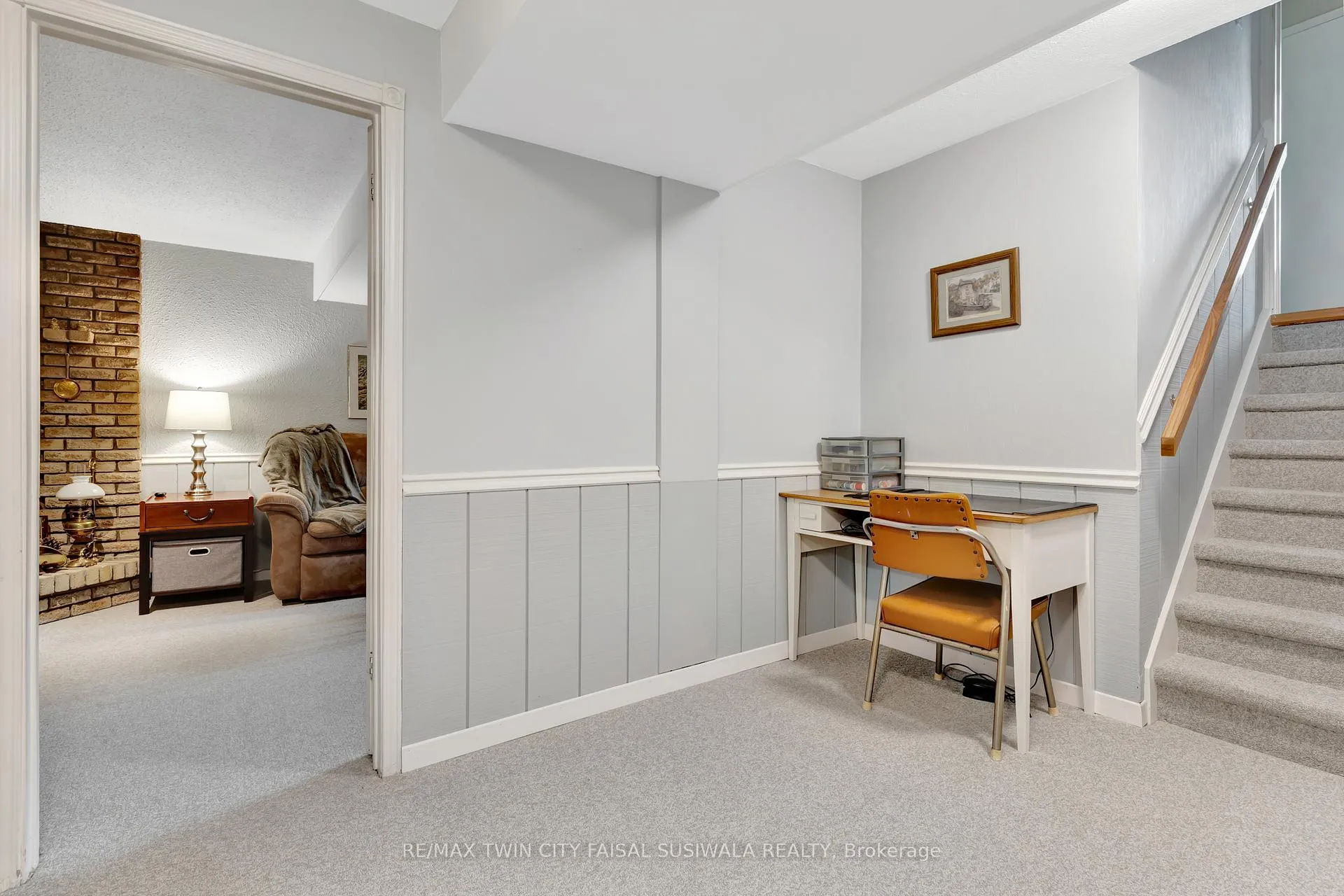 Photo 26 of 224 Erindale Crescent, Cambridge — HOMEH