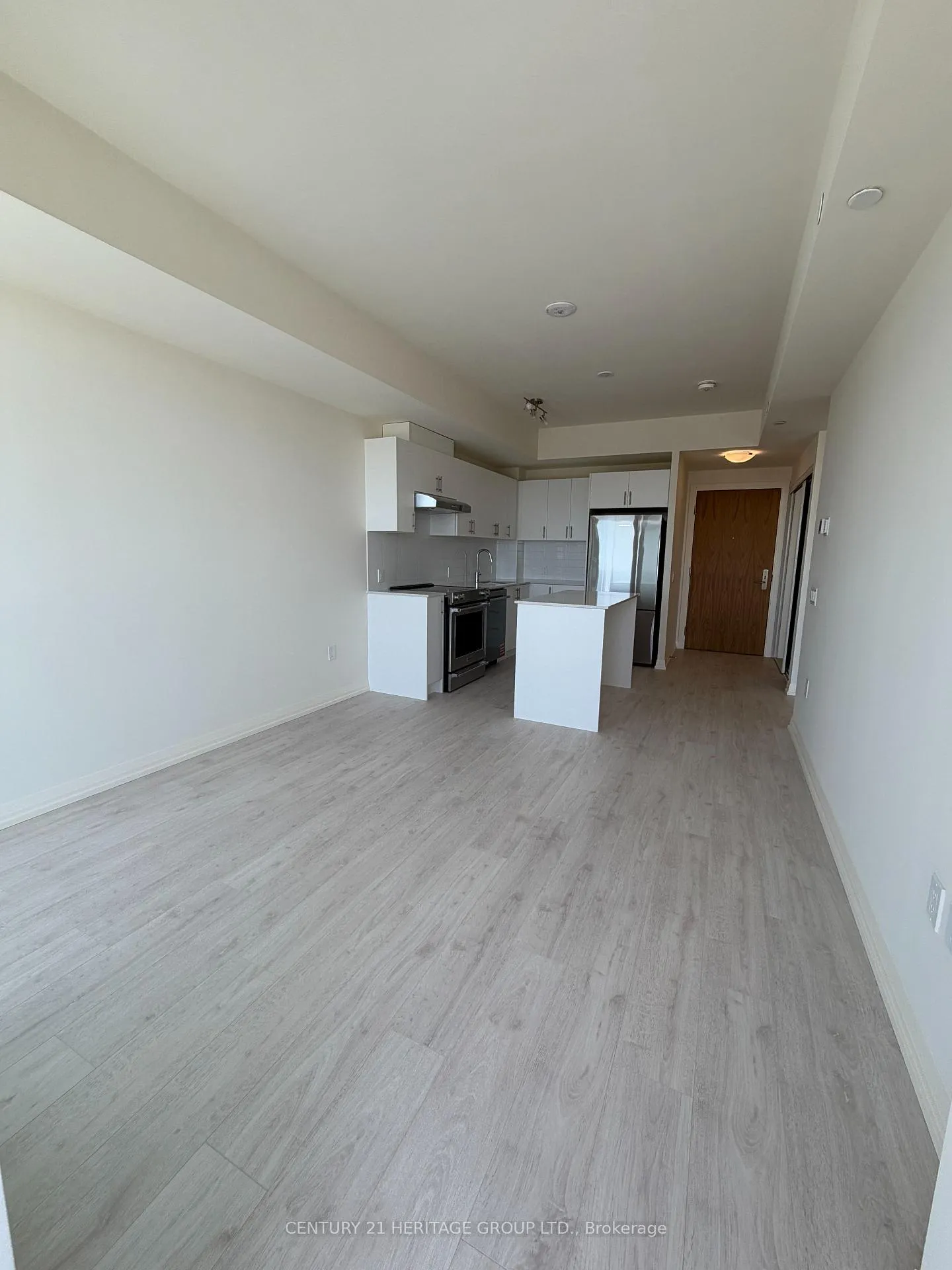 Photo 7 of Unit 1408, 27 Korda Gate, Vaughan, Vellore Village — HOMEH