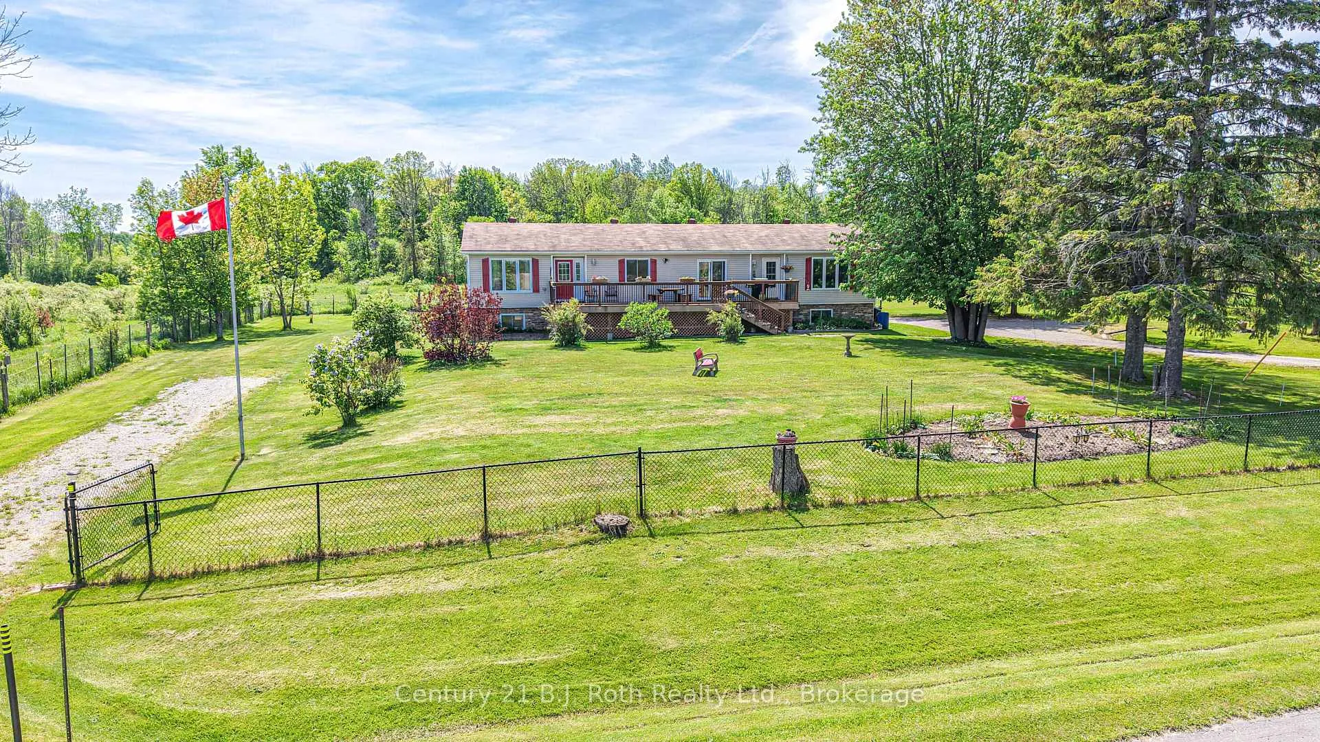 Photo 4 of 1030 Dunns Line, Severn, Rural Severn — HOMEH