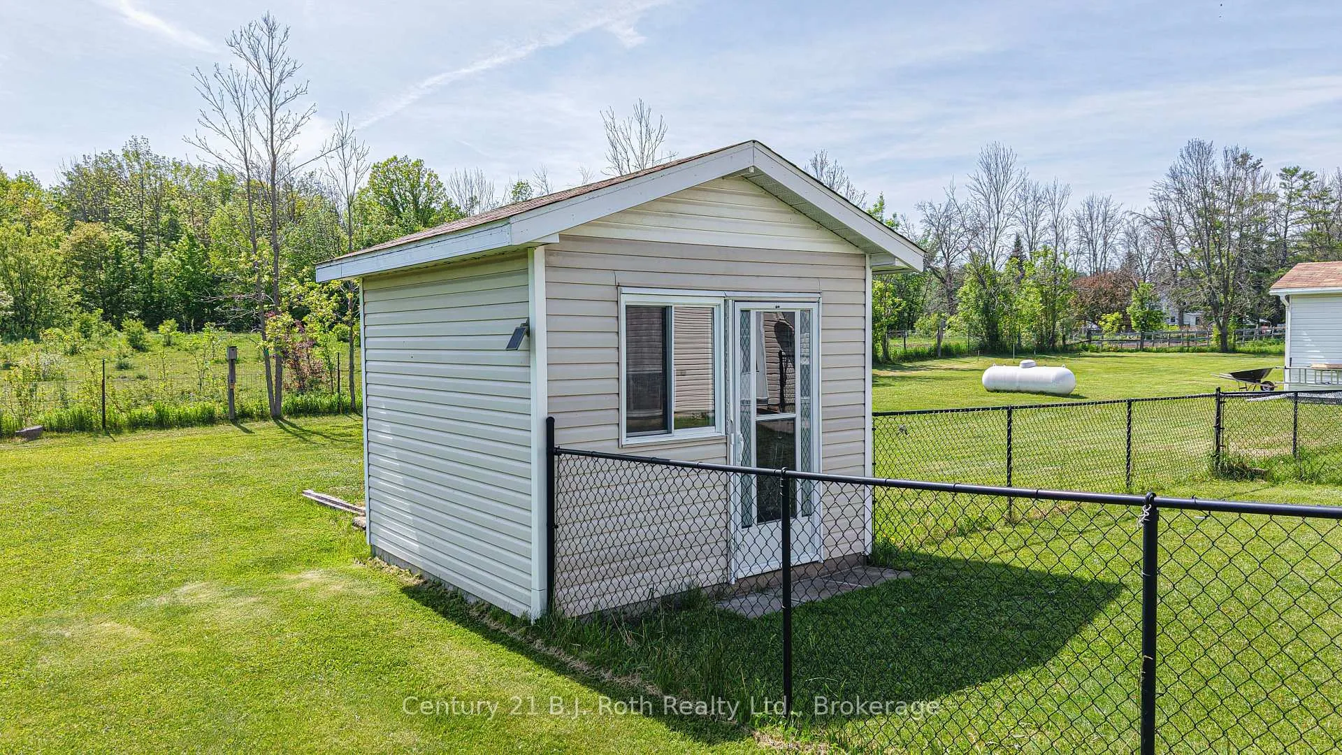 Photo 13 of 1030 Dunns Line, Severn, Rural Severn — HOMEH