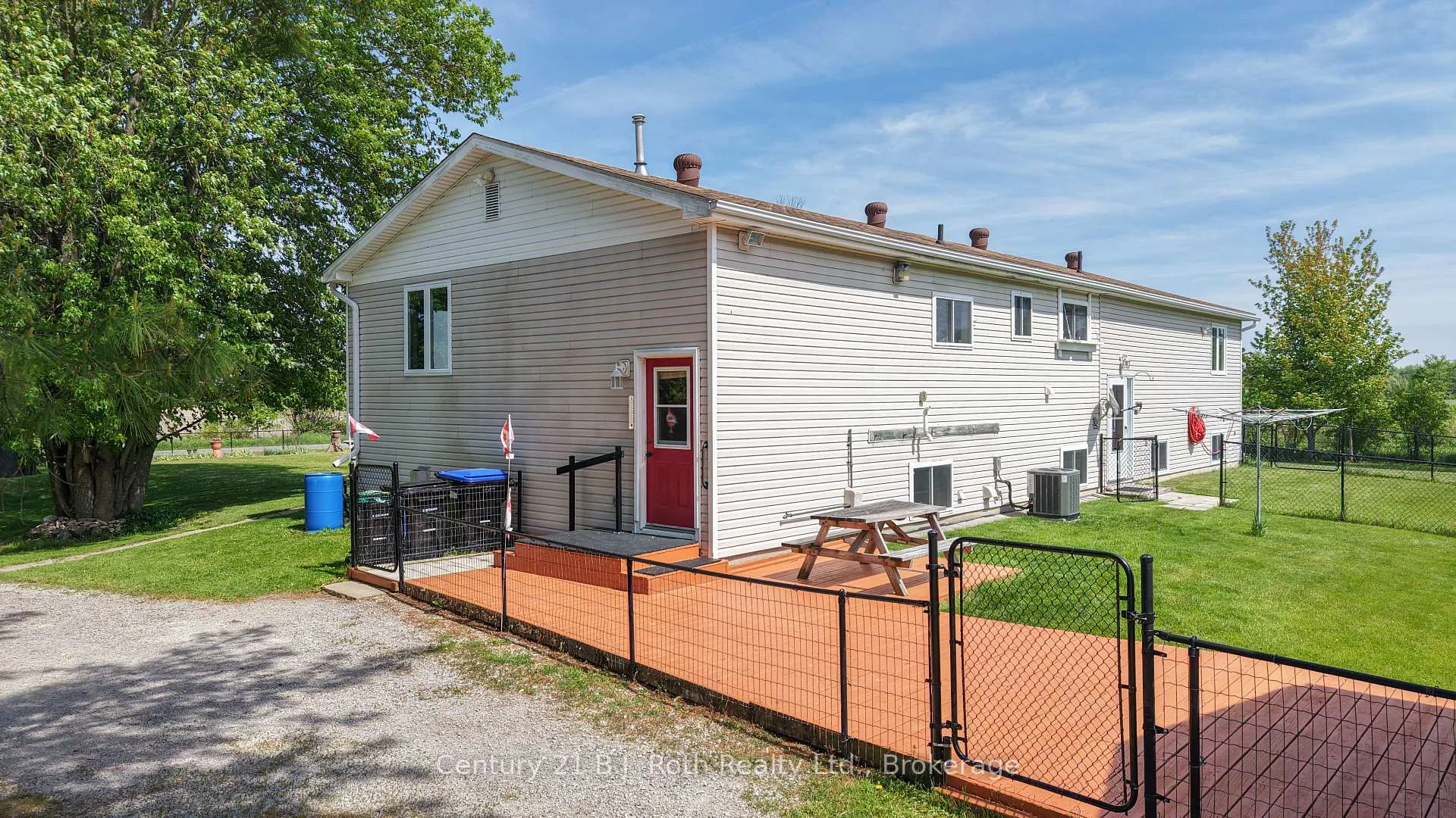 Photo 16 of 1030 Dunns Line, Severn, Rural Severn — HOMEH