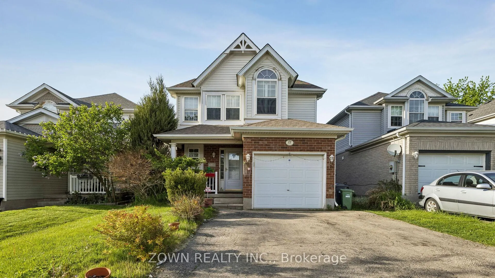 Front of 17 Buckthorn Crescent