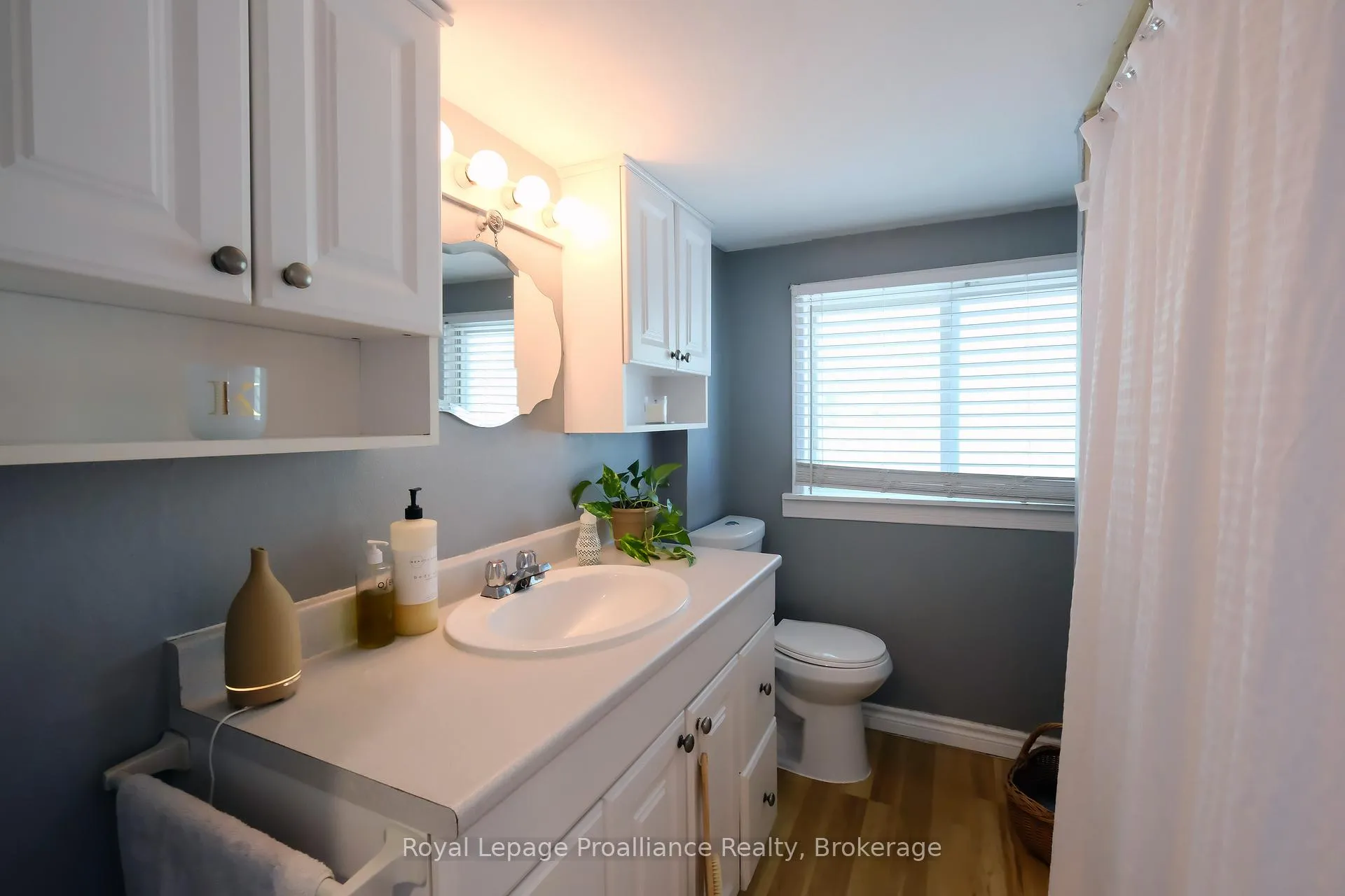 Photo 22 of 44 Ponton Street, Belleville, Belleville Ward — HOMEH