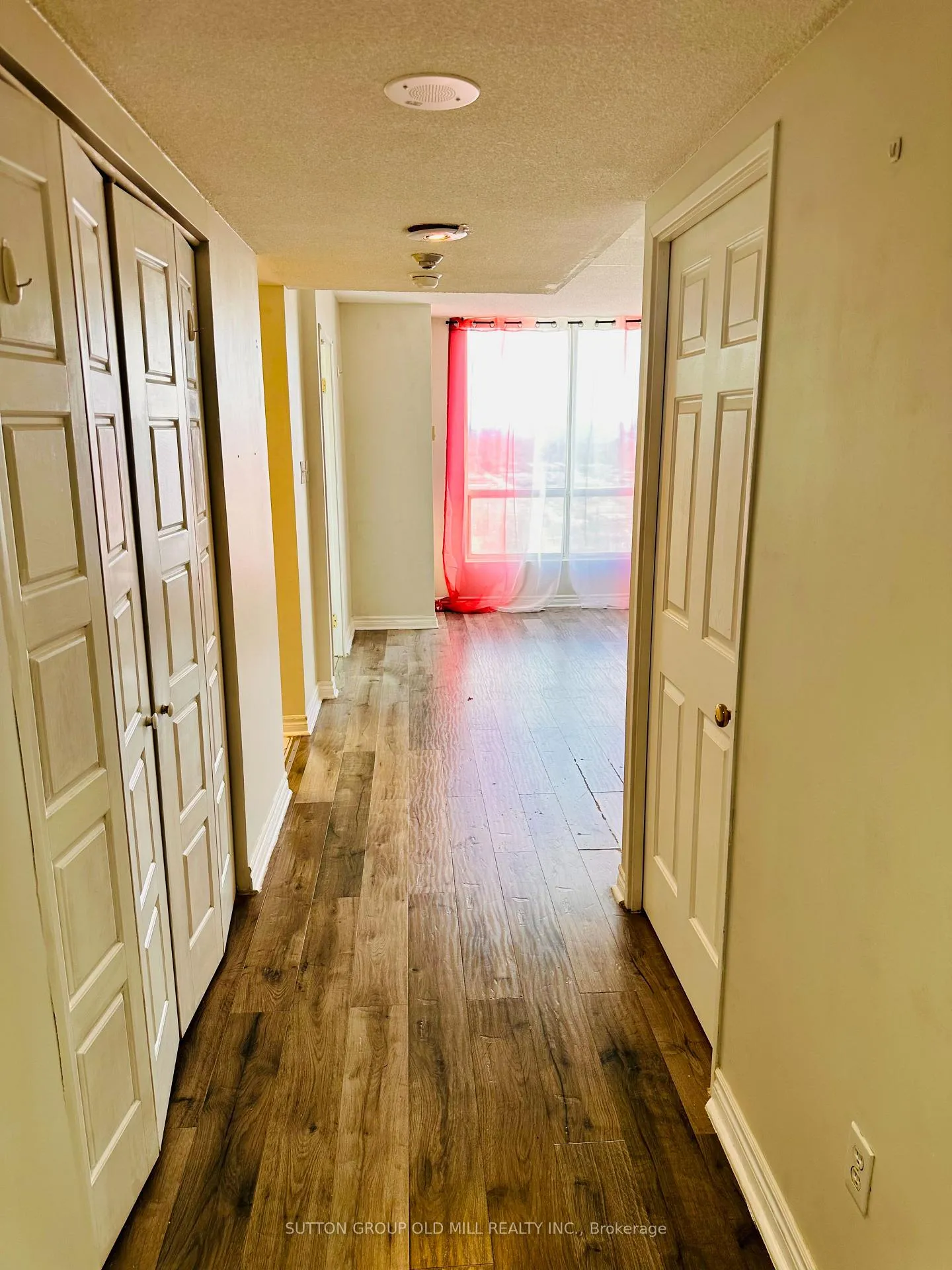 Photo 6 of Unit 2205, 101 Subway Crescent, Etobicoke, Islington-City Centre West — HOMEH