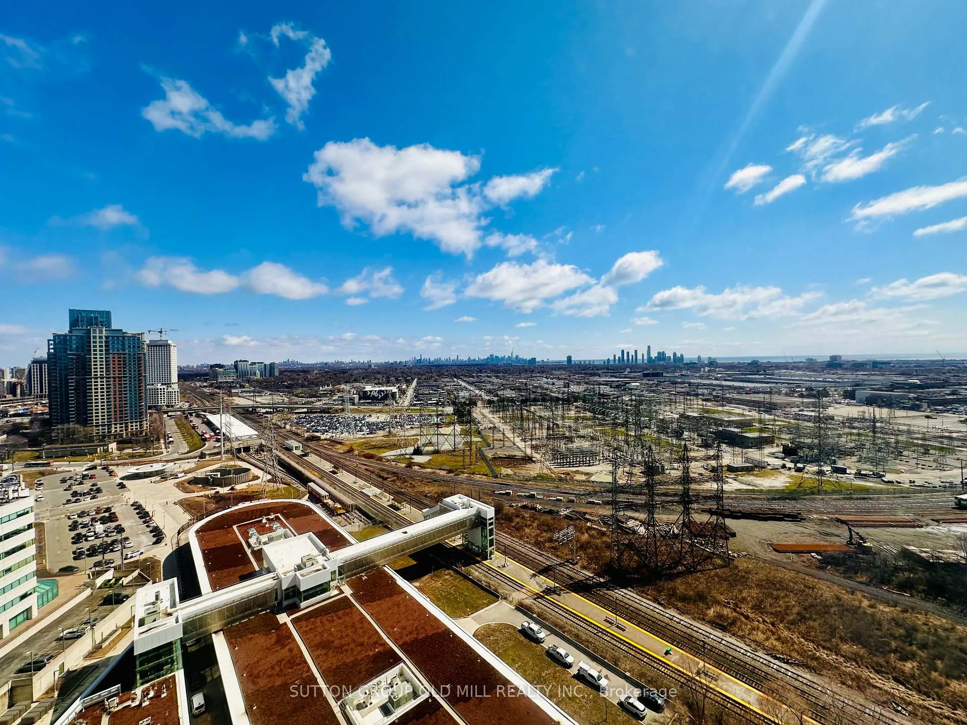 Photo 18 of Unit 2205, 101 Subway Crescent, Etobicoke, Islington-City Centre West — HOMEH